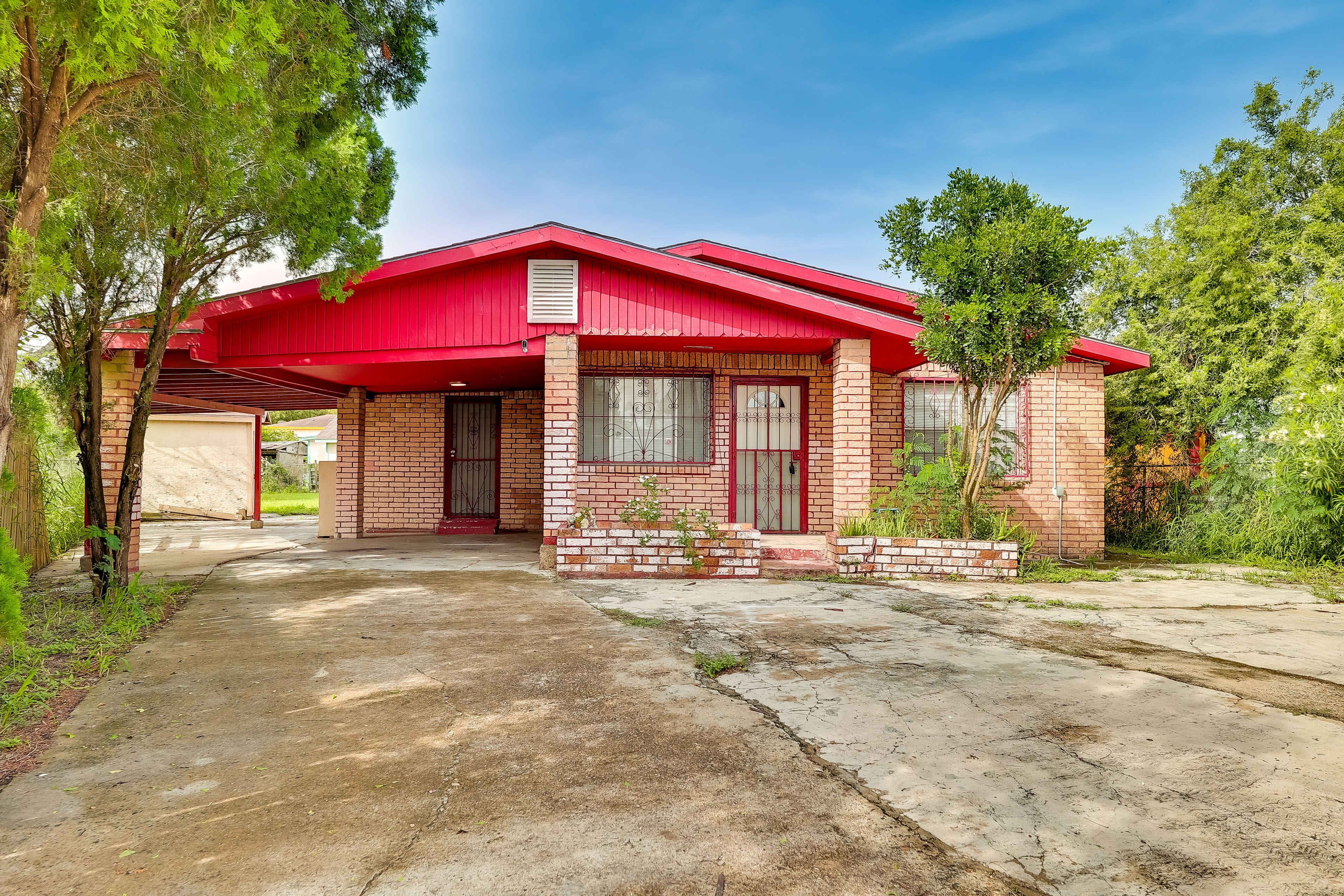 Property Exterior | Single-Story Home