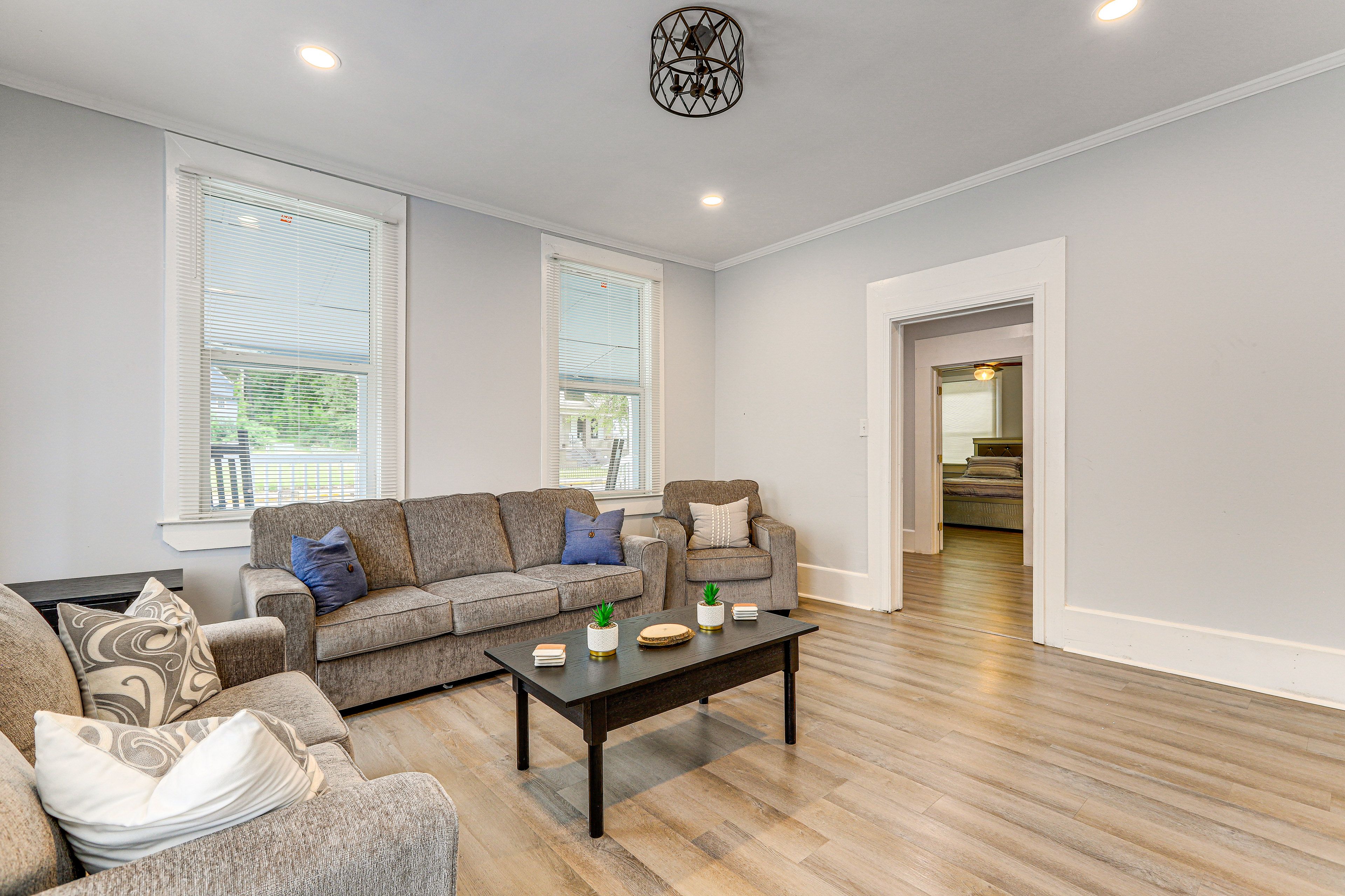 Living Area | Flat-Screen TV