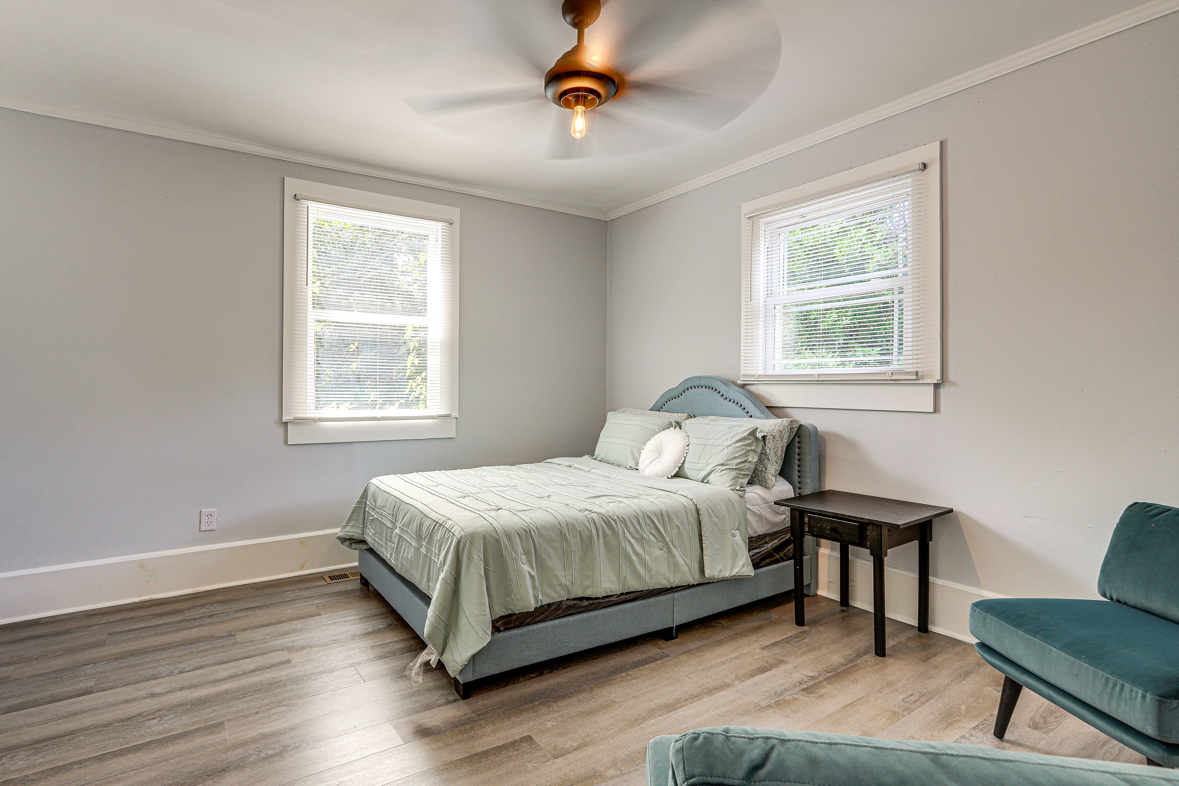 Bedroom 3 | Queen Bed | Flat-Screen TV
