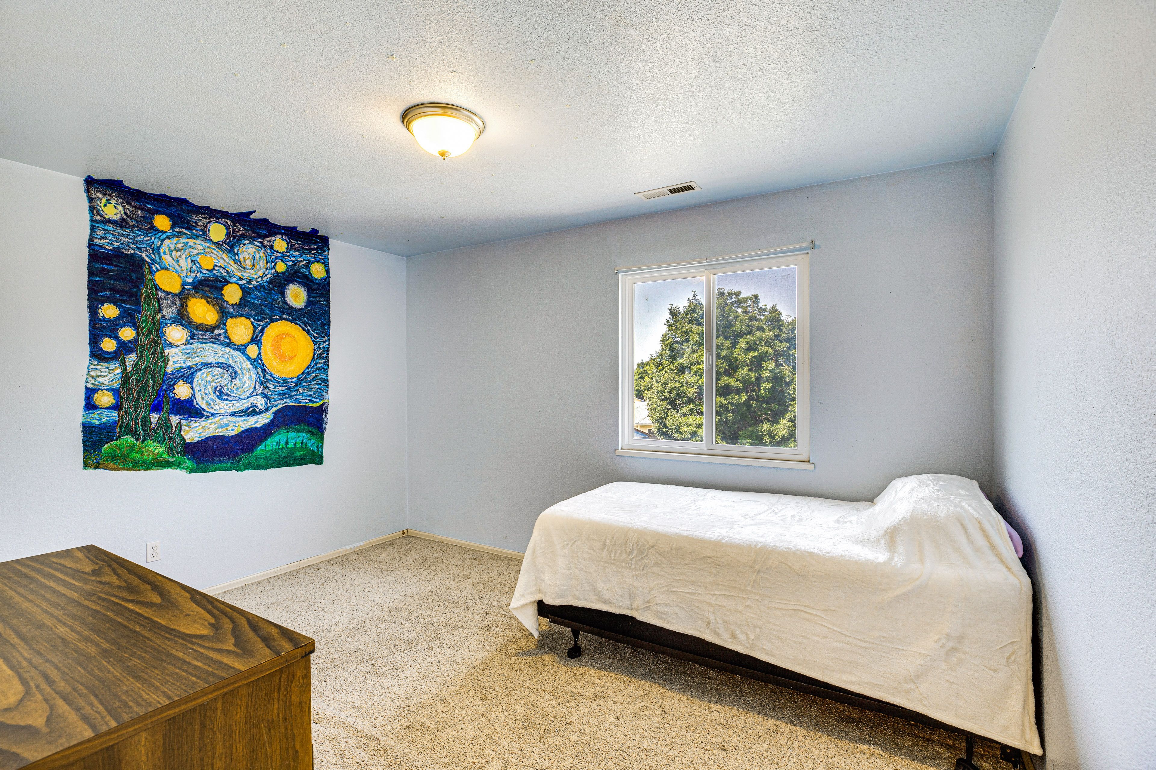 Bedroom 3 | 2nd Floor | Twin Bed