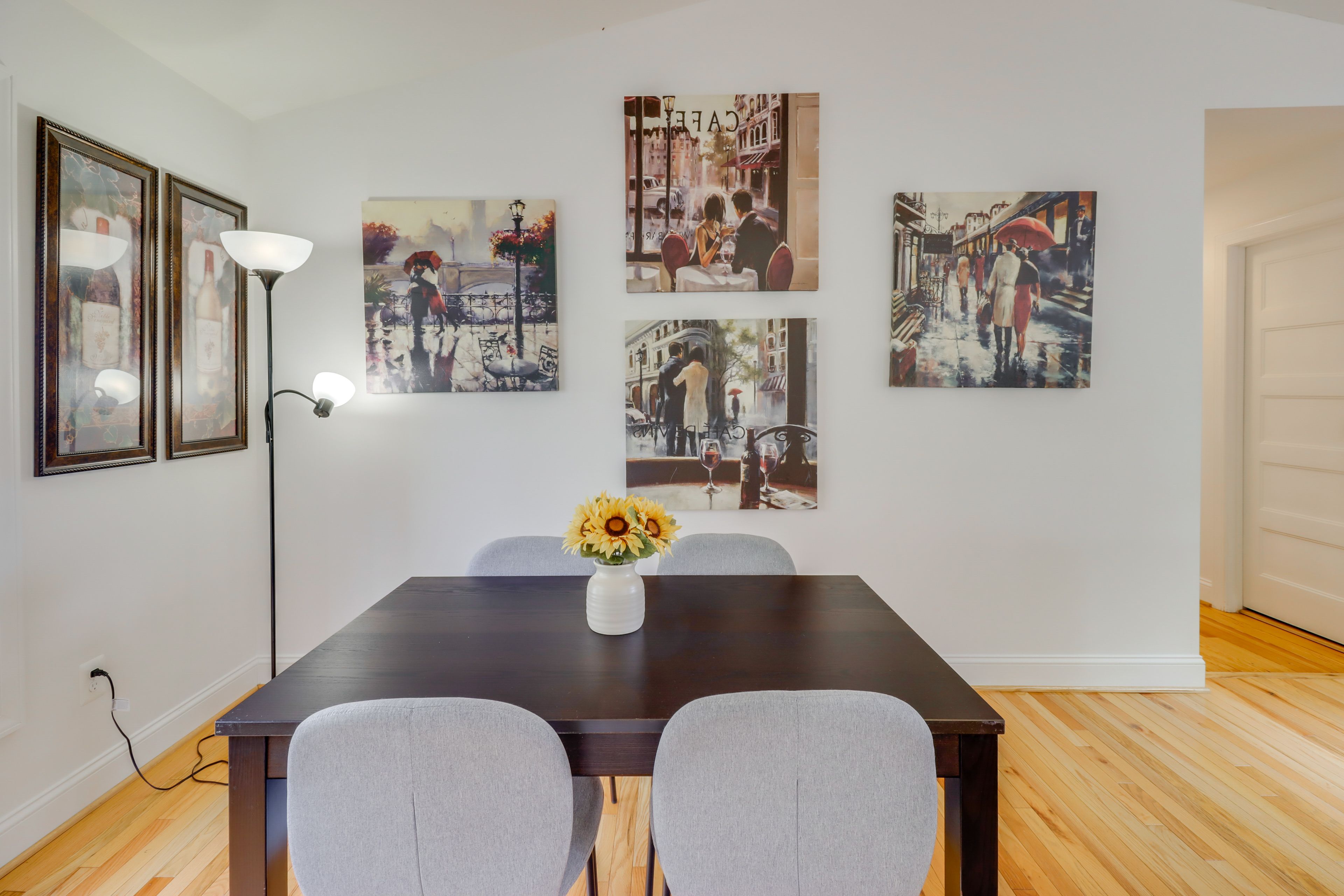 Dining Area | 1st Floor