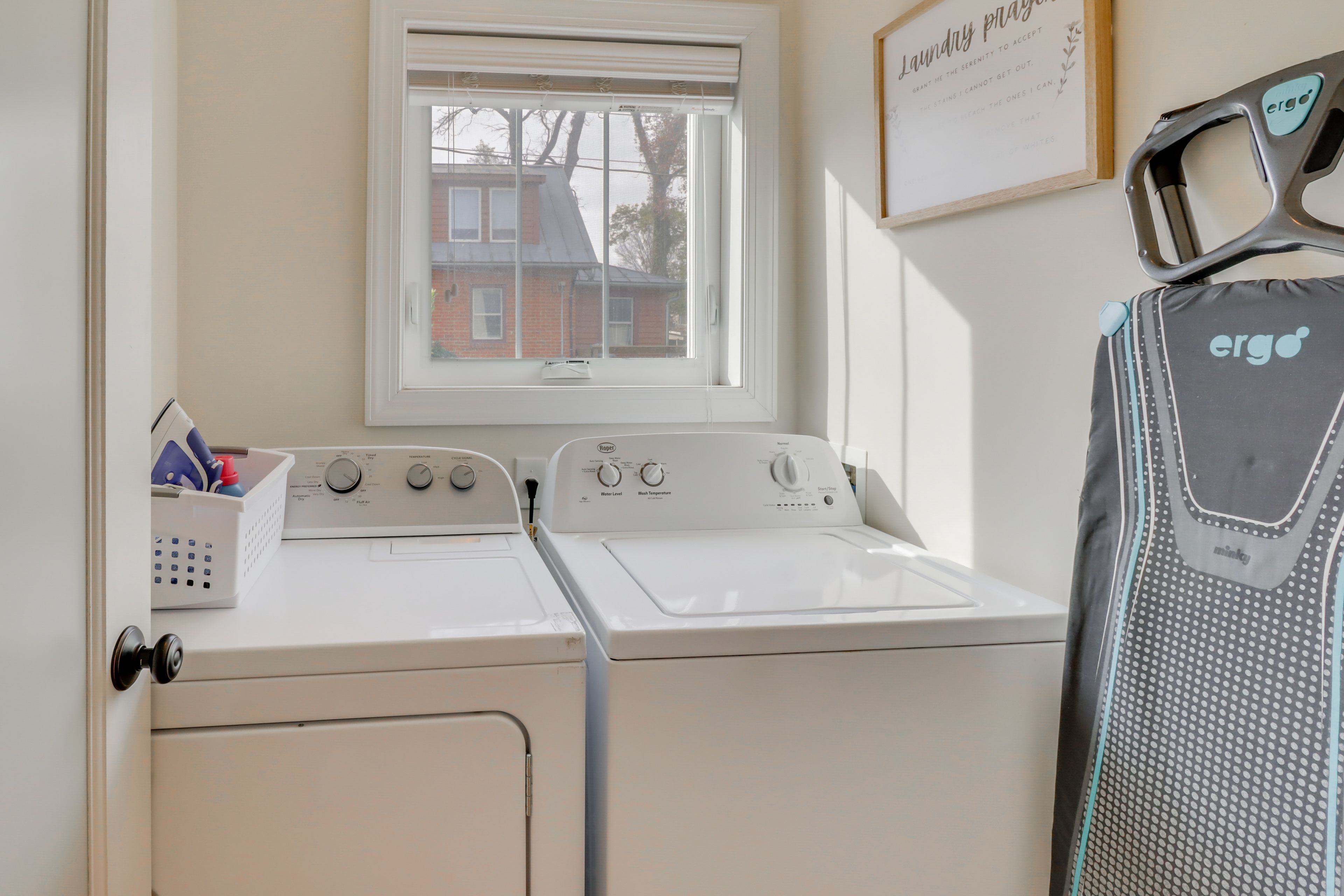 Laundry Area | 1st Floor | Washer/Dryer | Trash Bags/Paper Towels