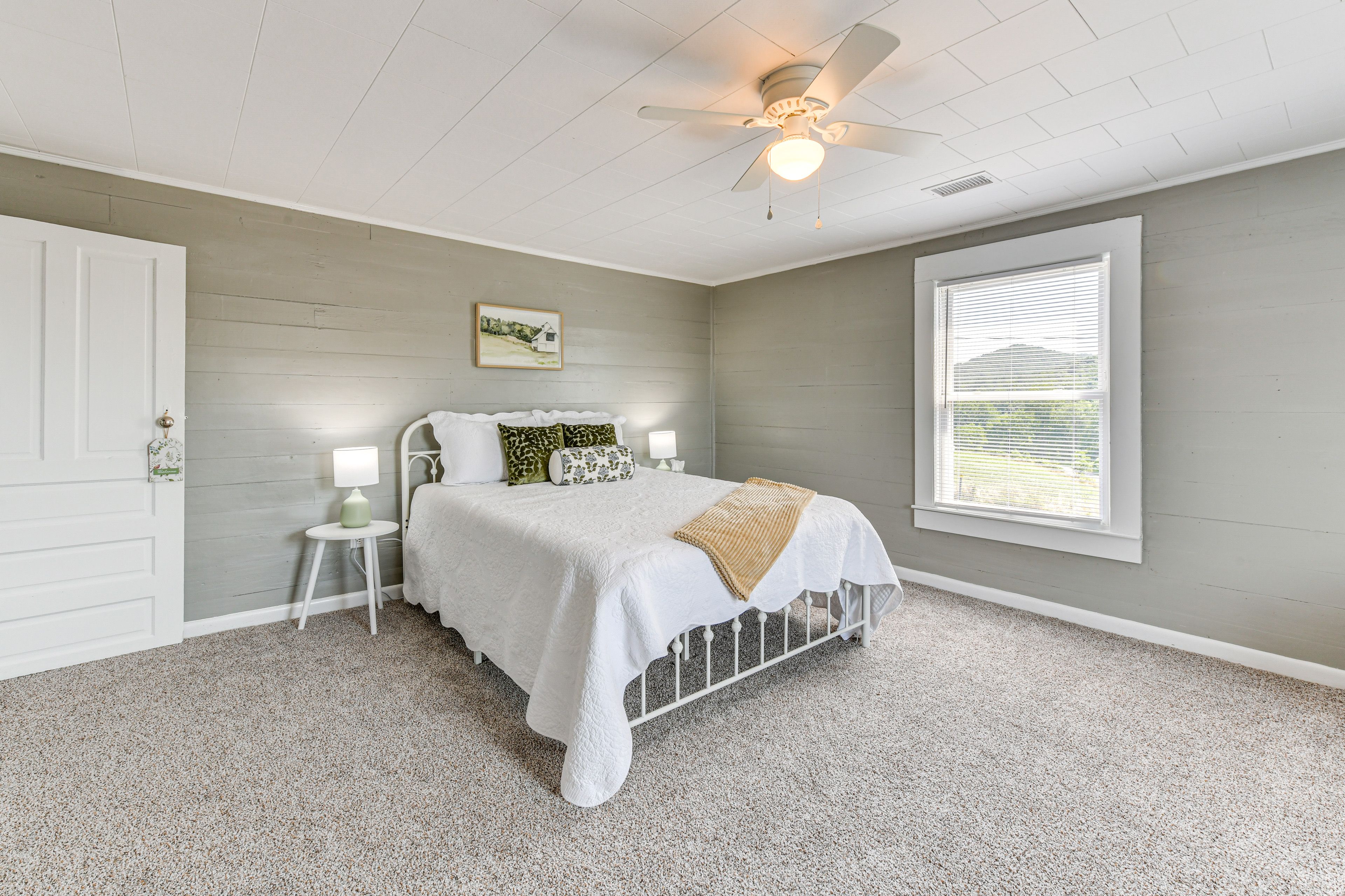 Bedroom 3 | Queen Bed | Smart TV w/ Cable | 2nd Floor