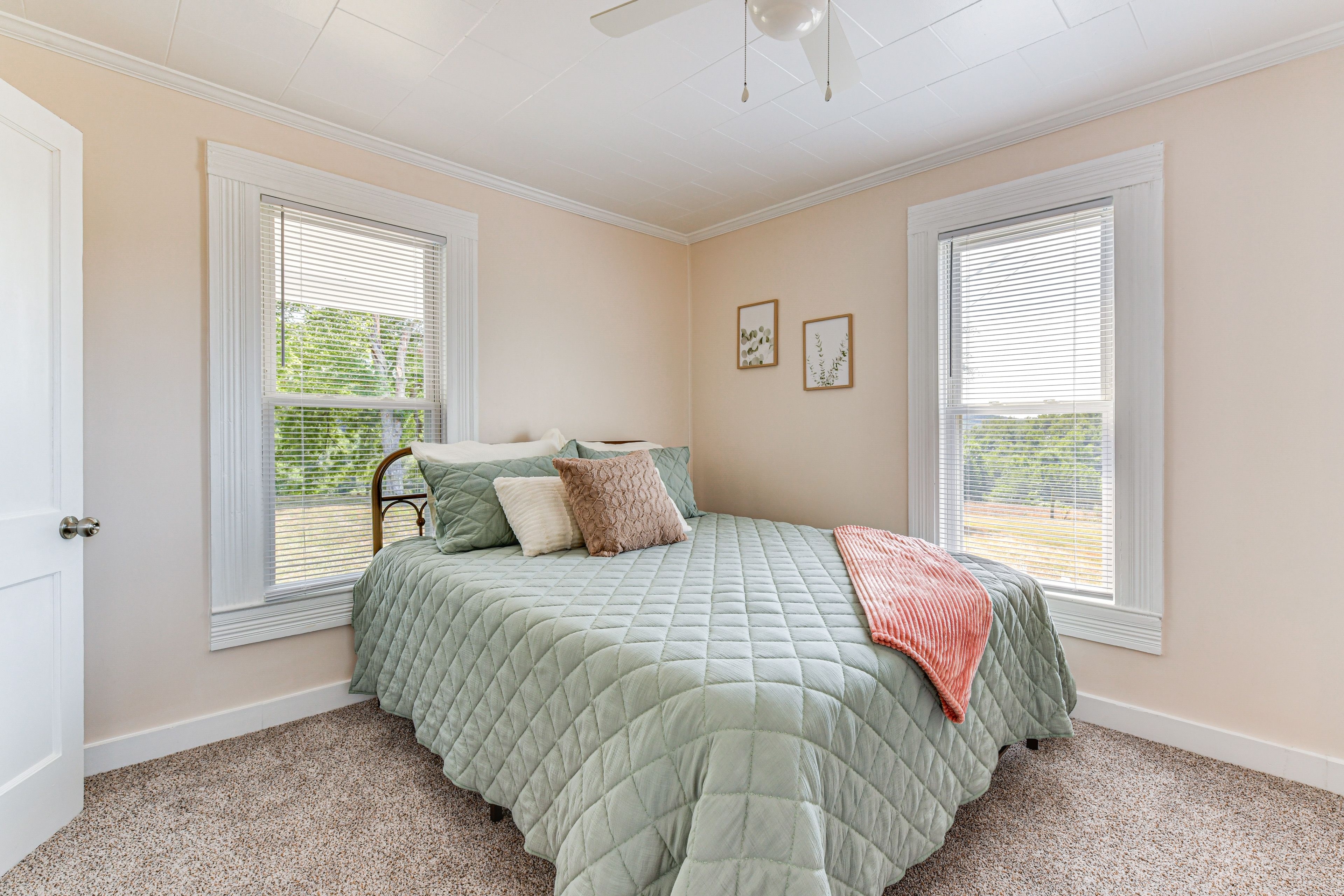 Bedroom 2 | Queen Bed | Smart TV w/ Cable | 1st Floor
