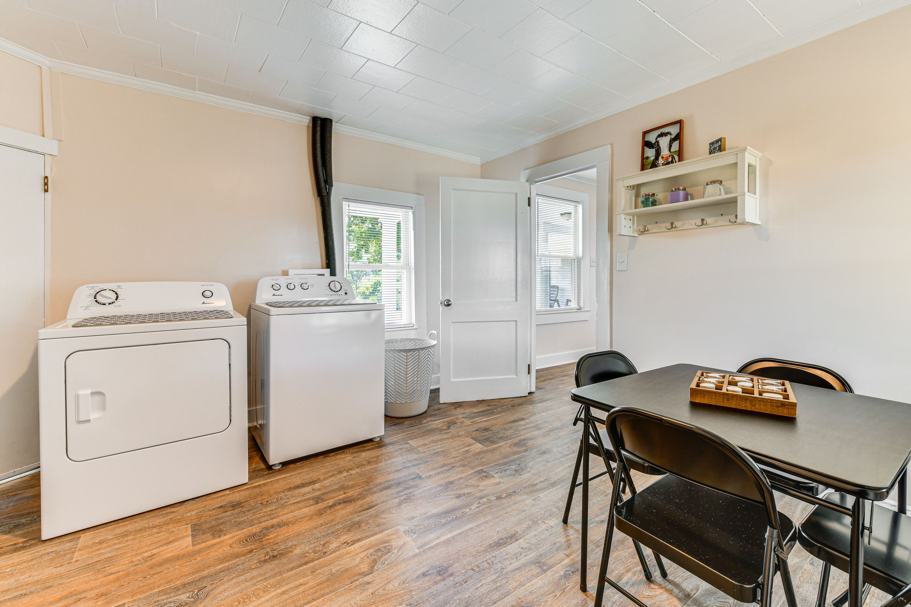 Card Table | Laundry | Detergent Provided | 1st Floor