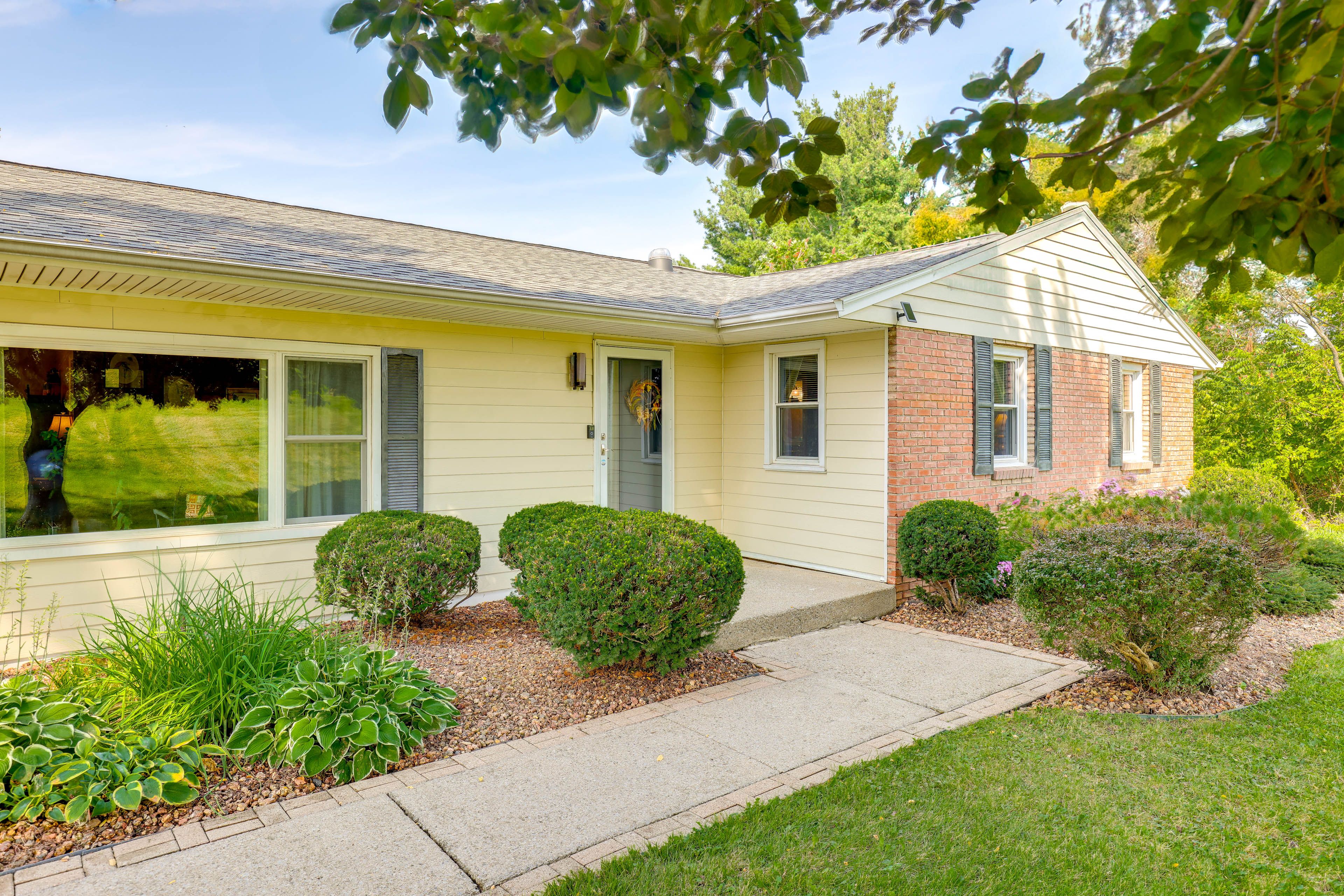 Property Exterior | Single-Story Home