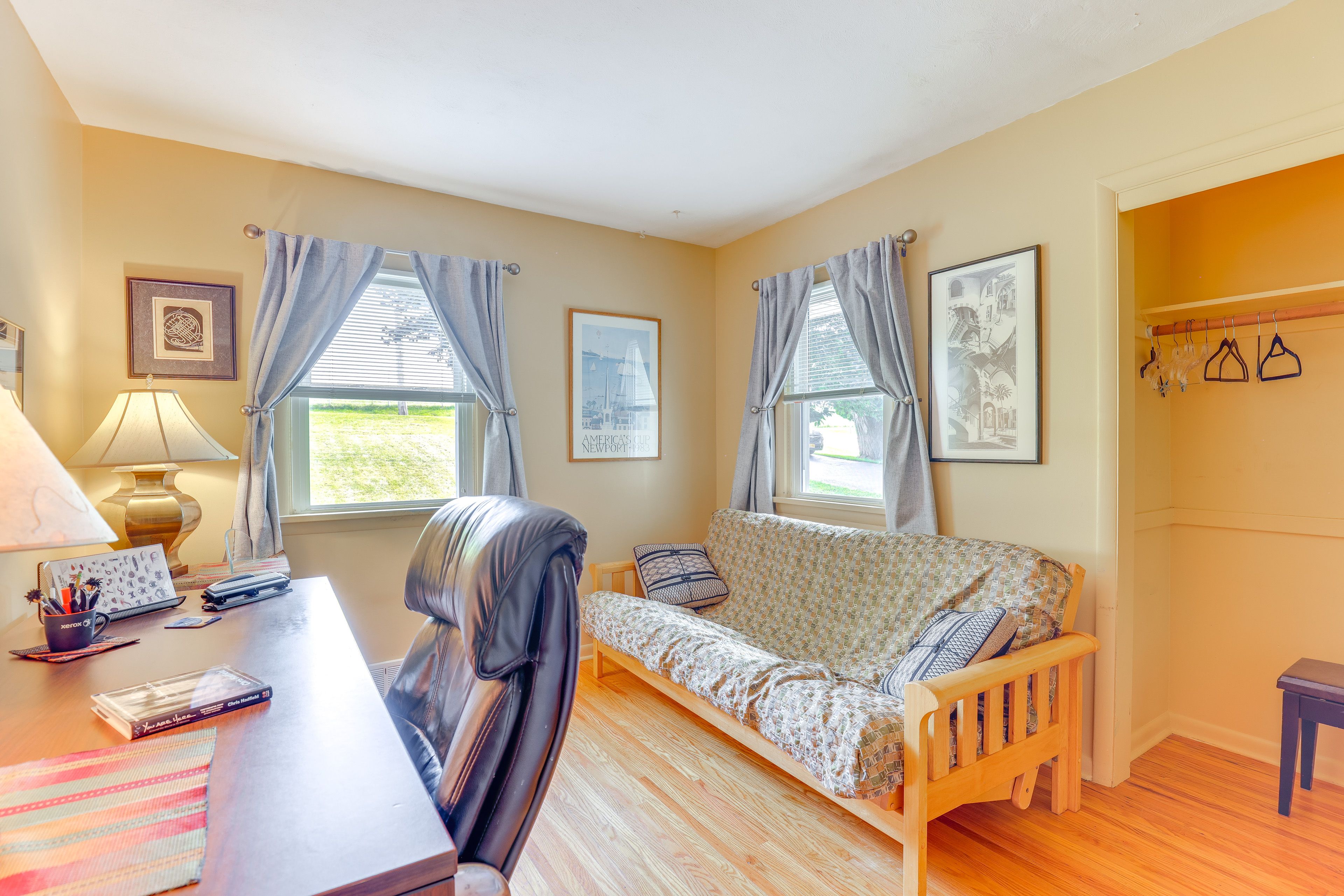 Bedroom 3 | Main Level | Full Futon | Desk