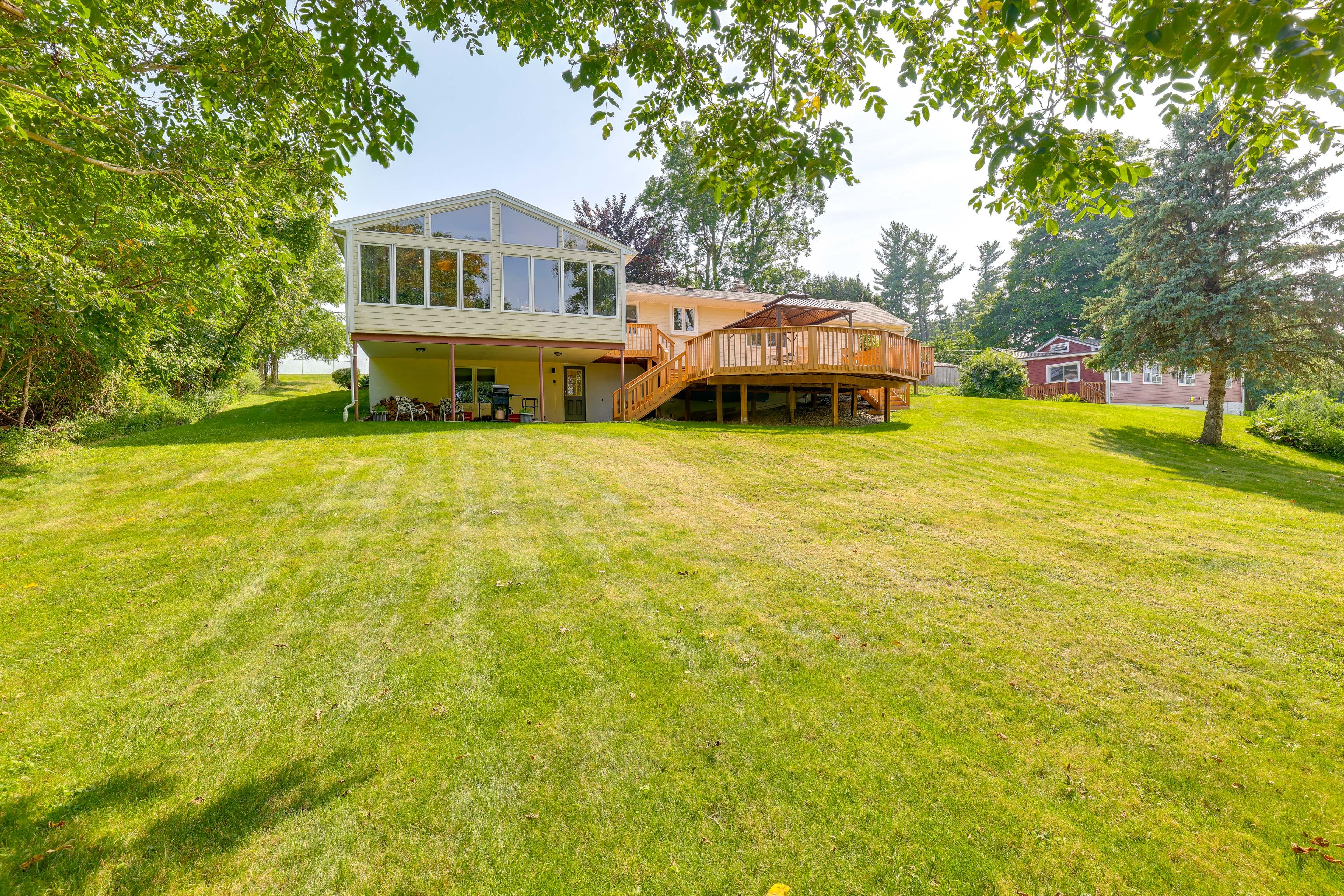 Property Exterior | Private Backyard