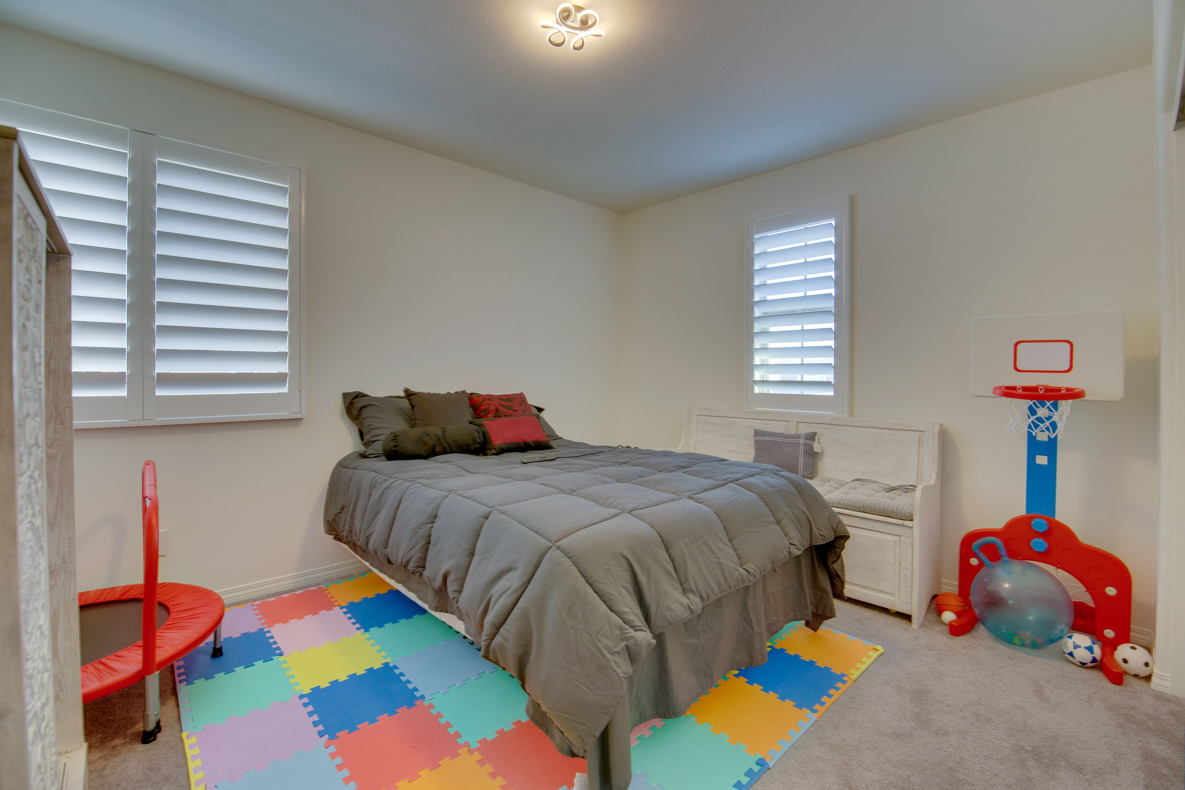 Bedroom 2 | Full Bed | Children's Trampoline | 2nd Floor