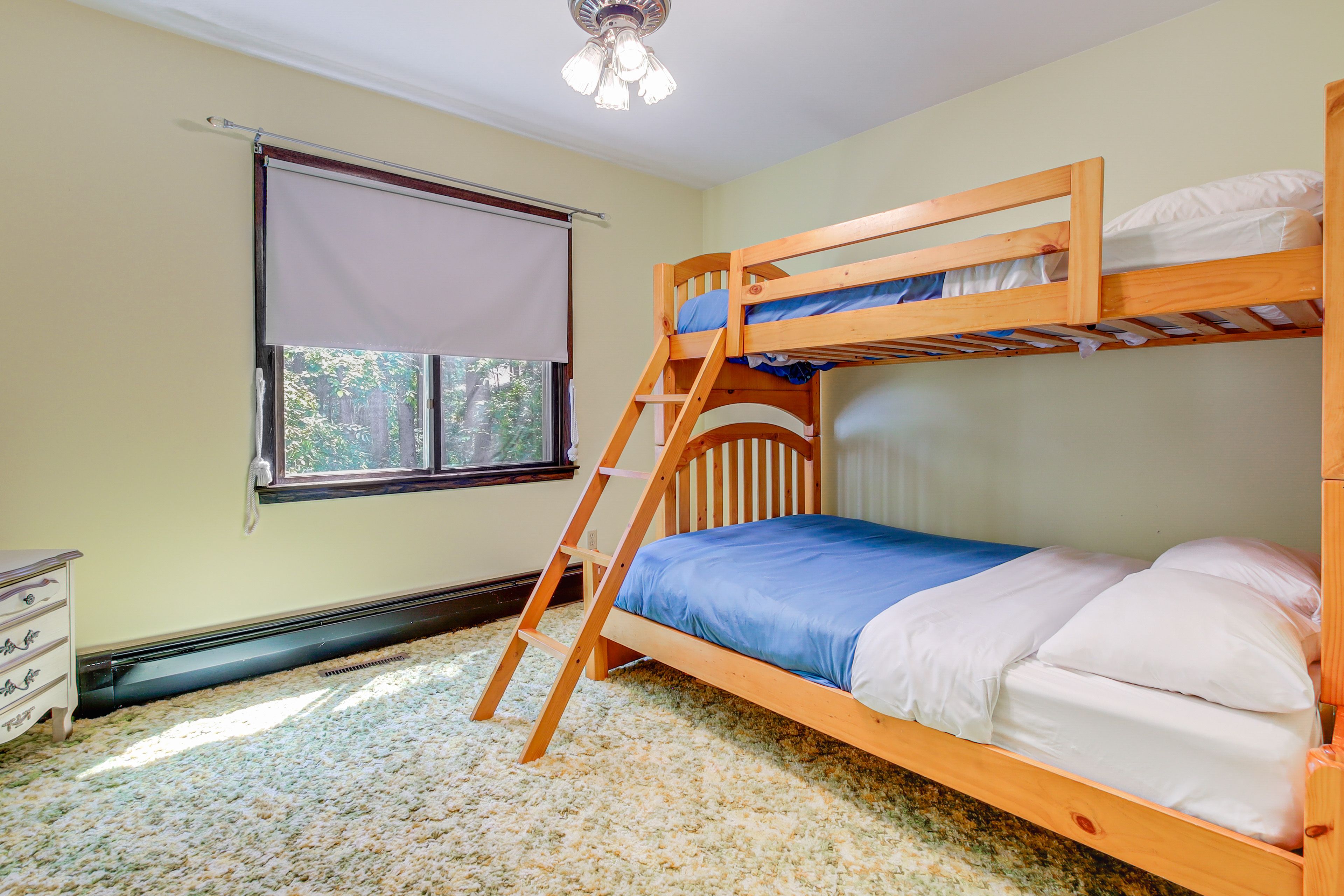 Bedroom 2 | Twin/Full Bunk Bed | Main Level