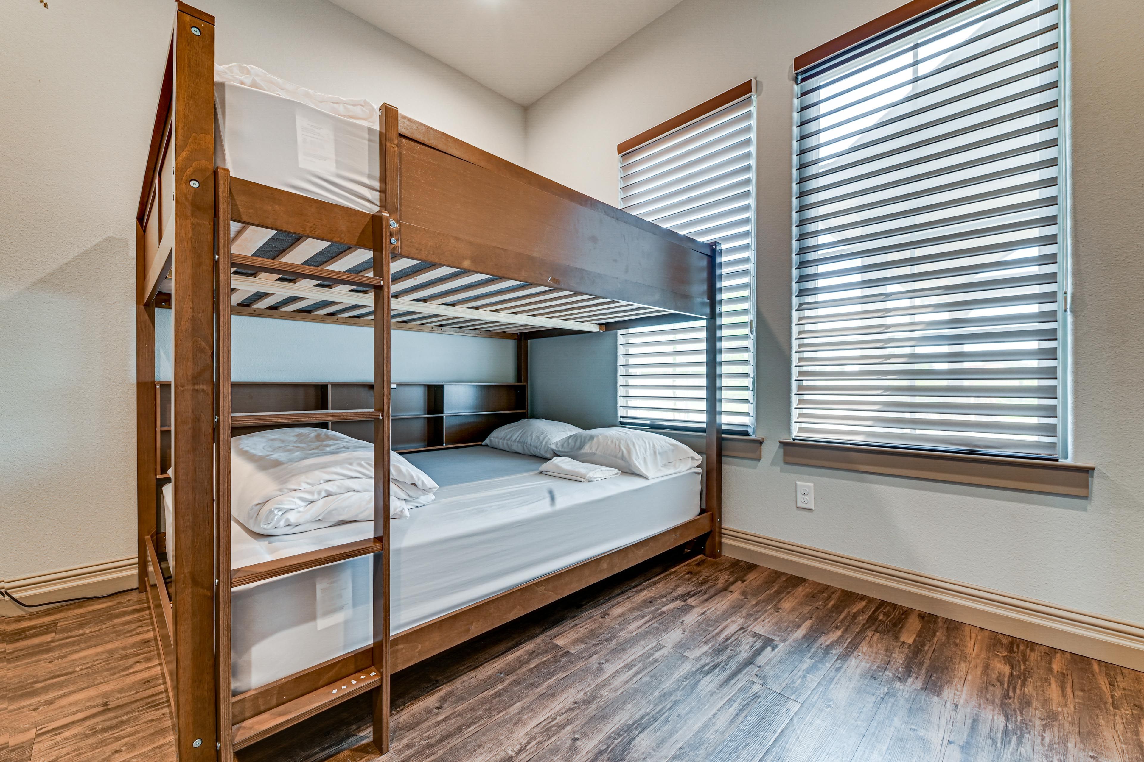 Bonus Room | 1st Floor | Twin Bunk Bed