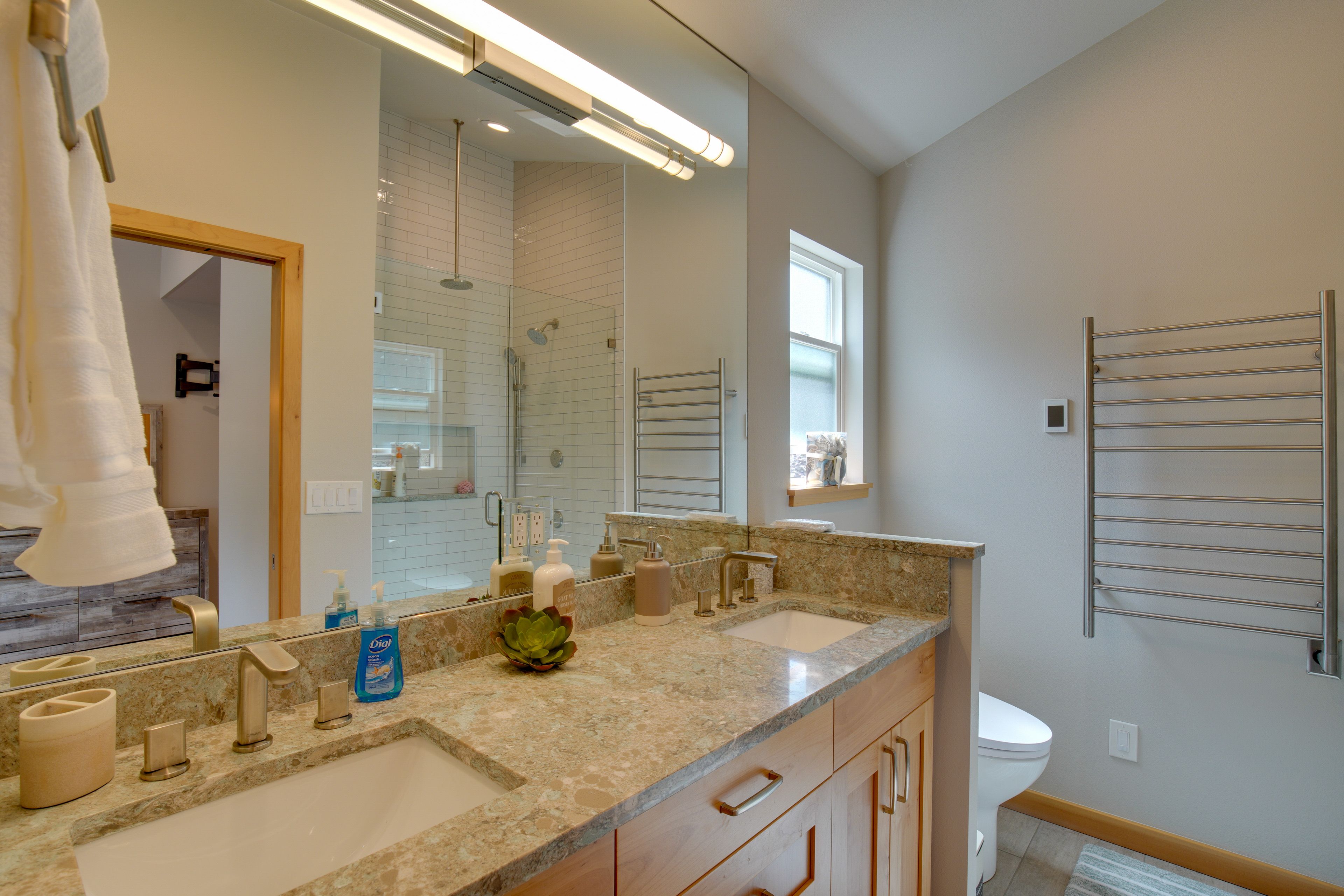 En-Suite Bathroom | Towels & Linens Provided | Main Level