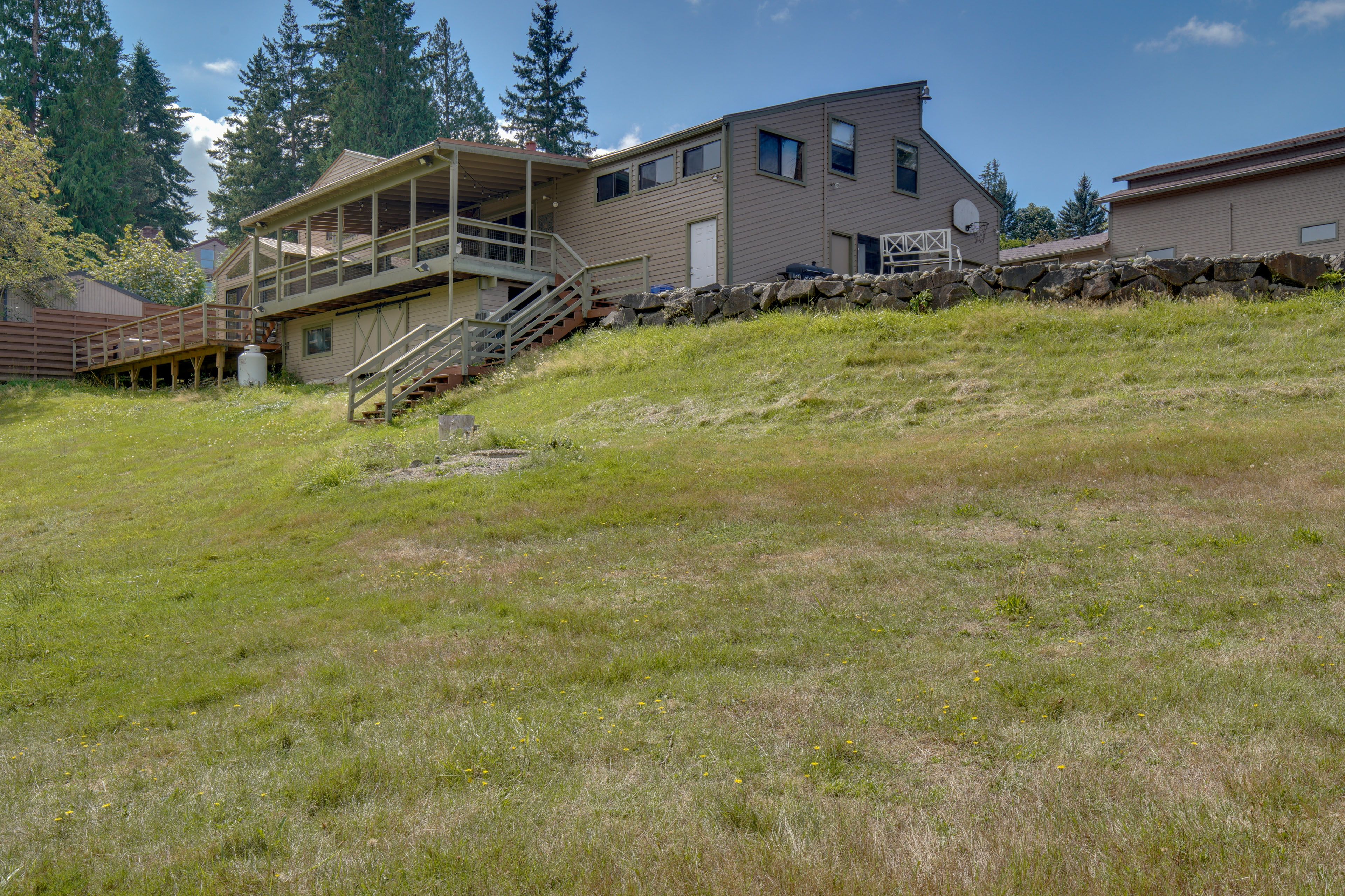 3 Private Acres