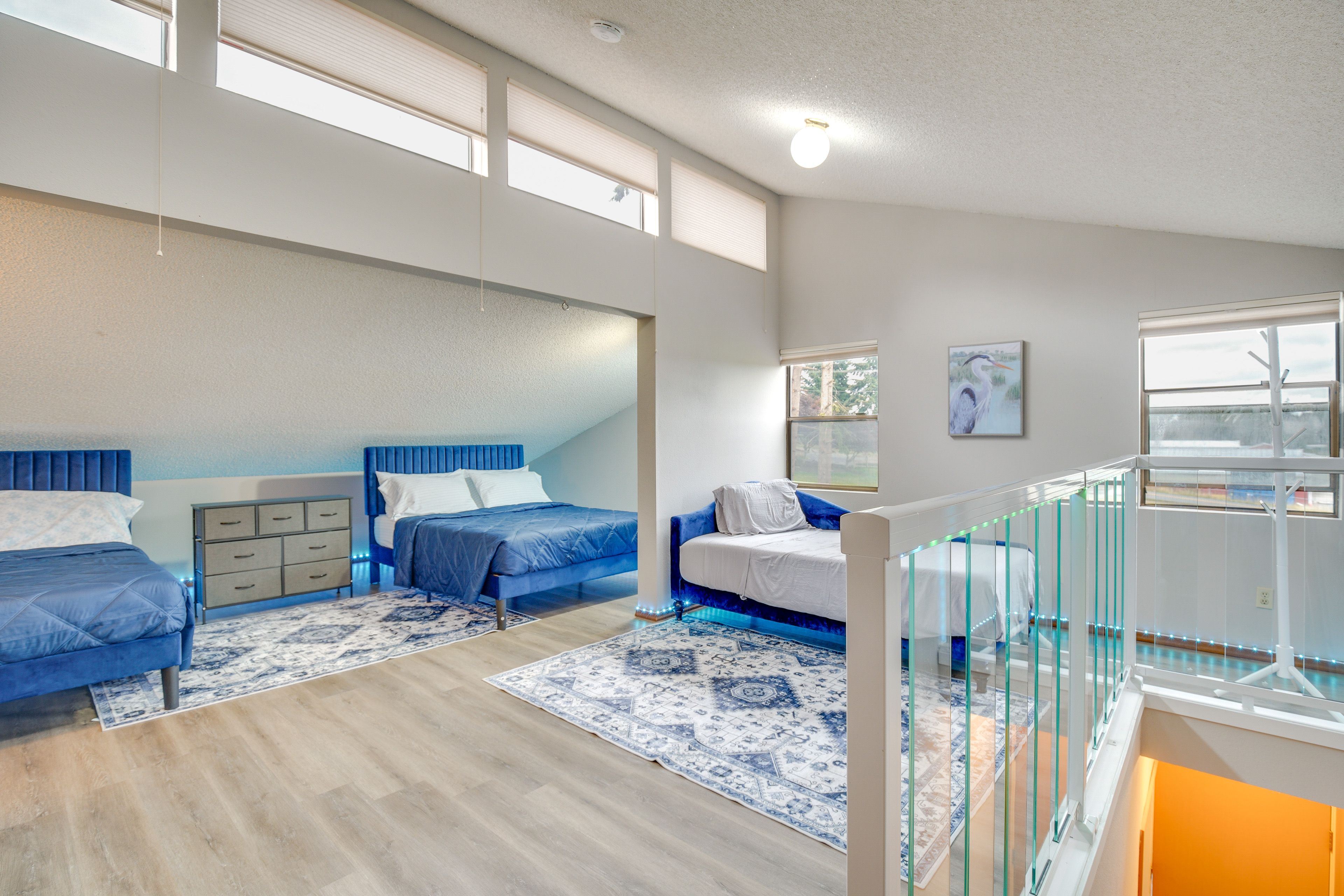 Garage Loft | Queen Bed | Full Bed | Twin Bed
