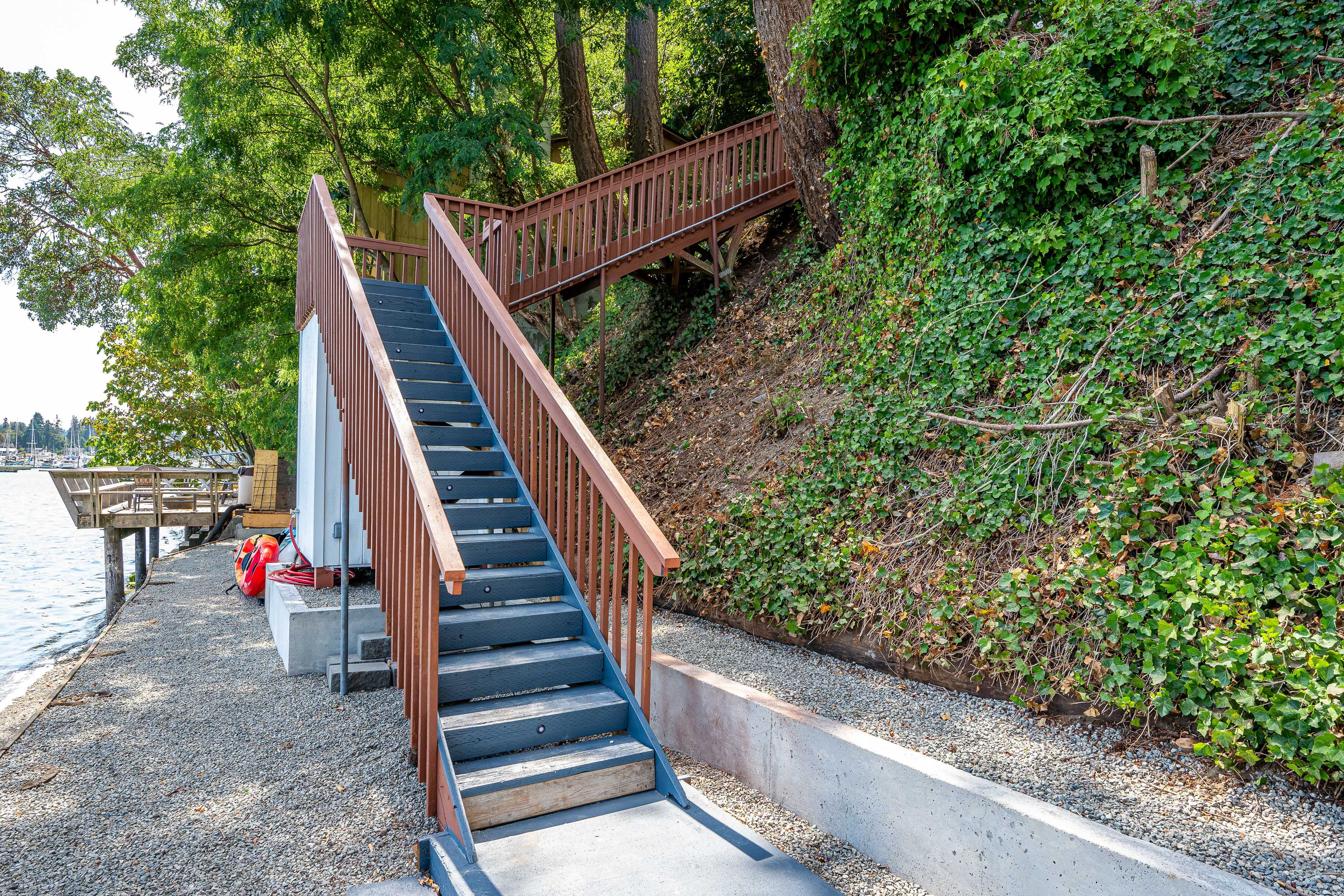 Home Exterior | Stairs to Water