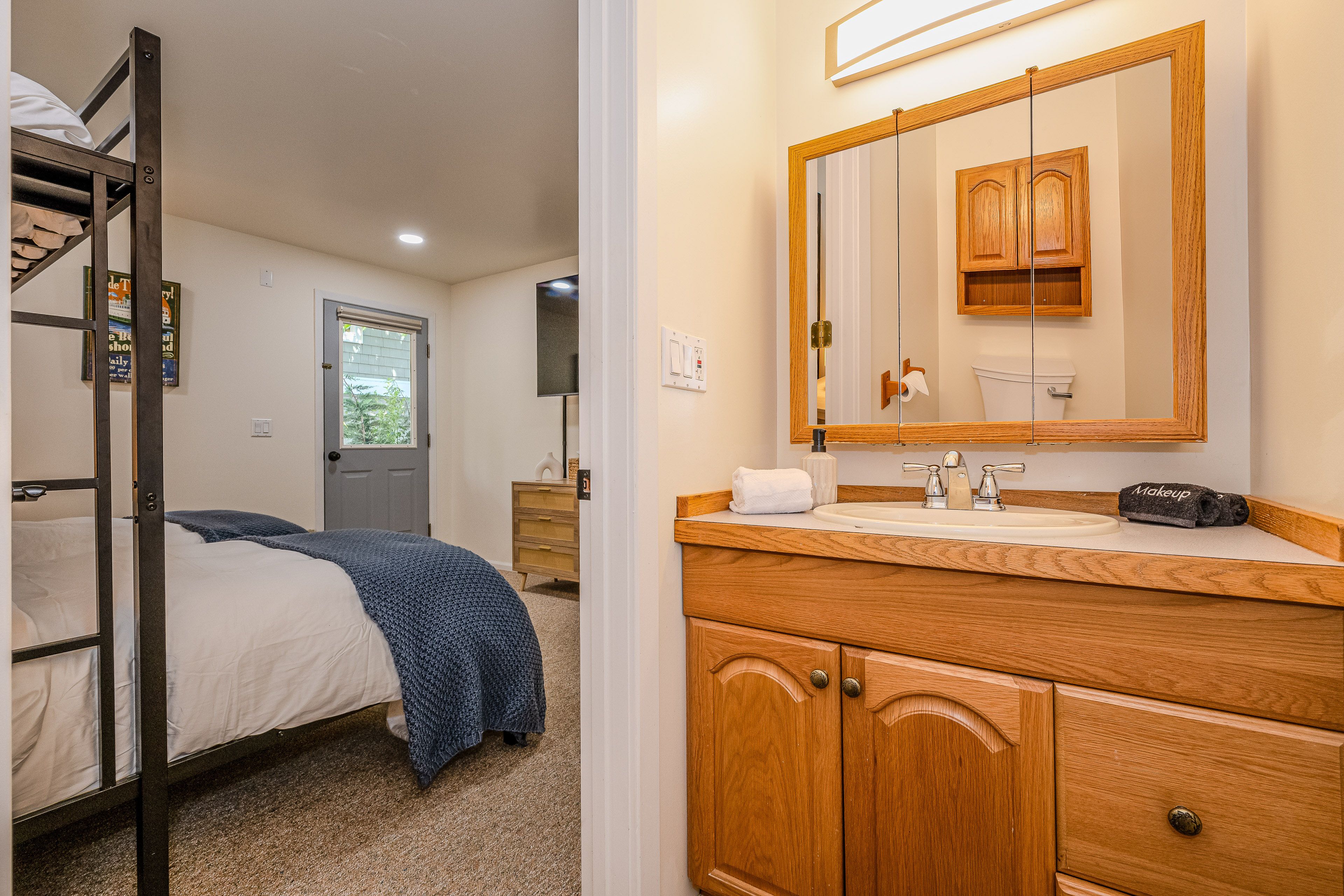 En-Suite Half Bathroom