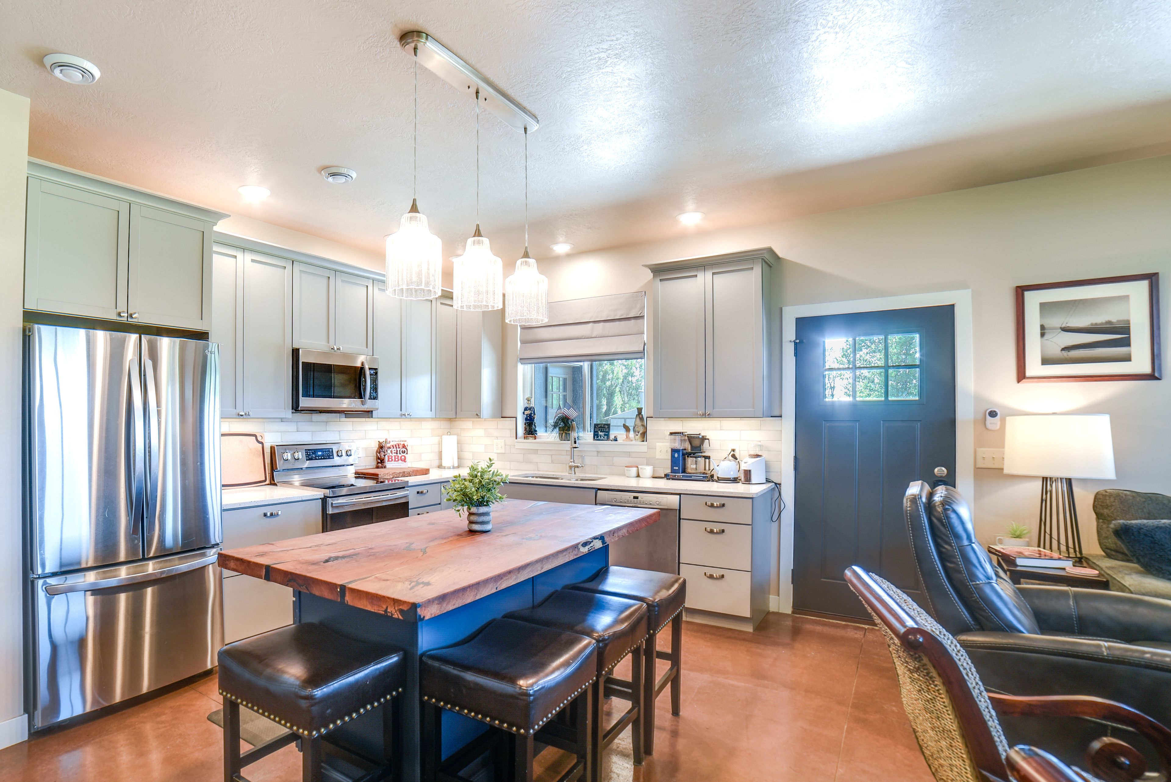Kitchen | 1st Floor | Drip Coffee Maker | Dishwasher | Cooking Basics