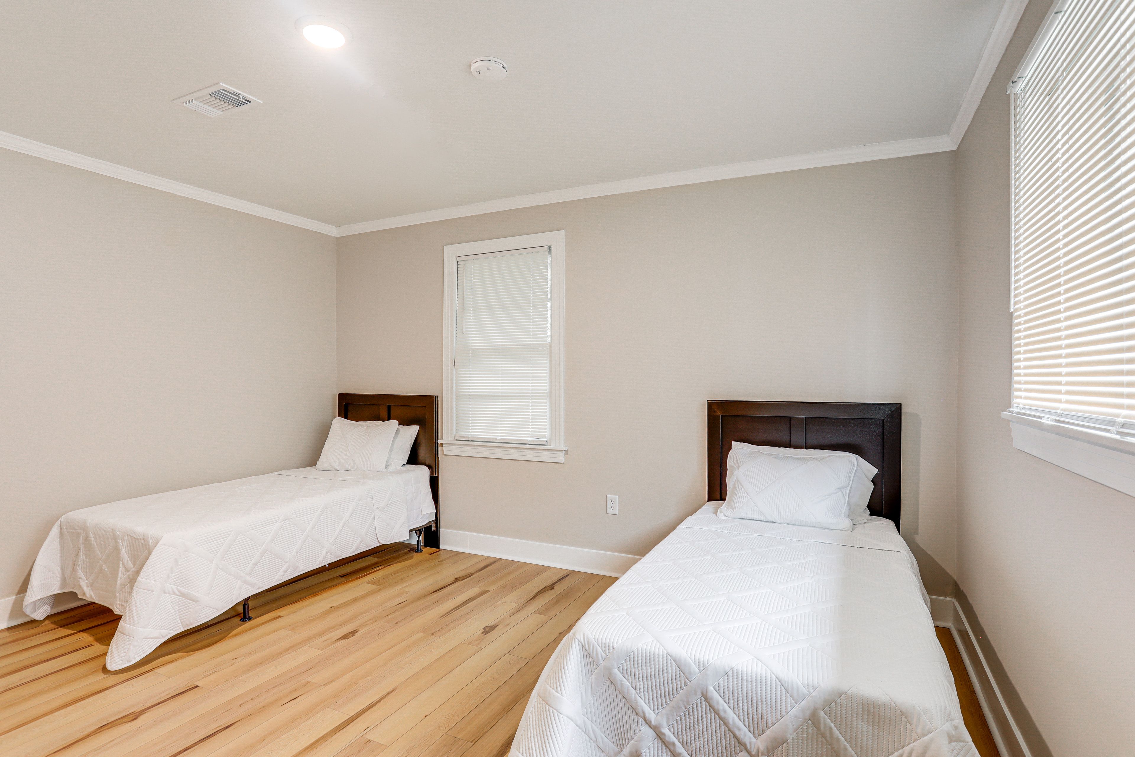 Bedroom 3 | 2 Twin Beds