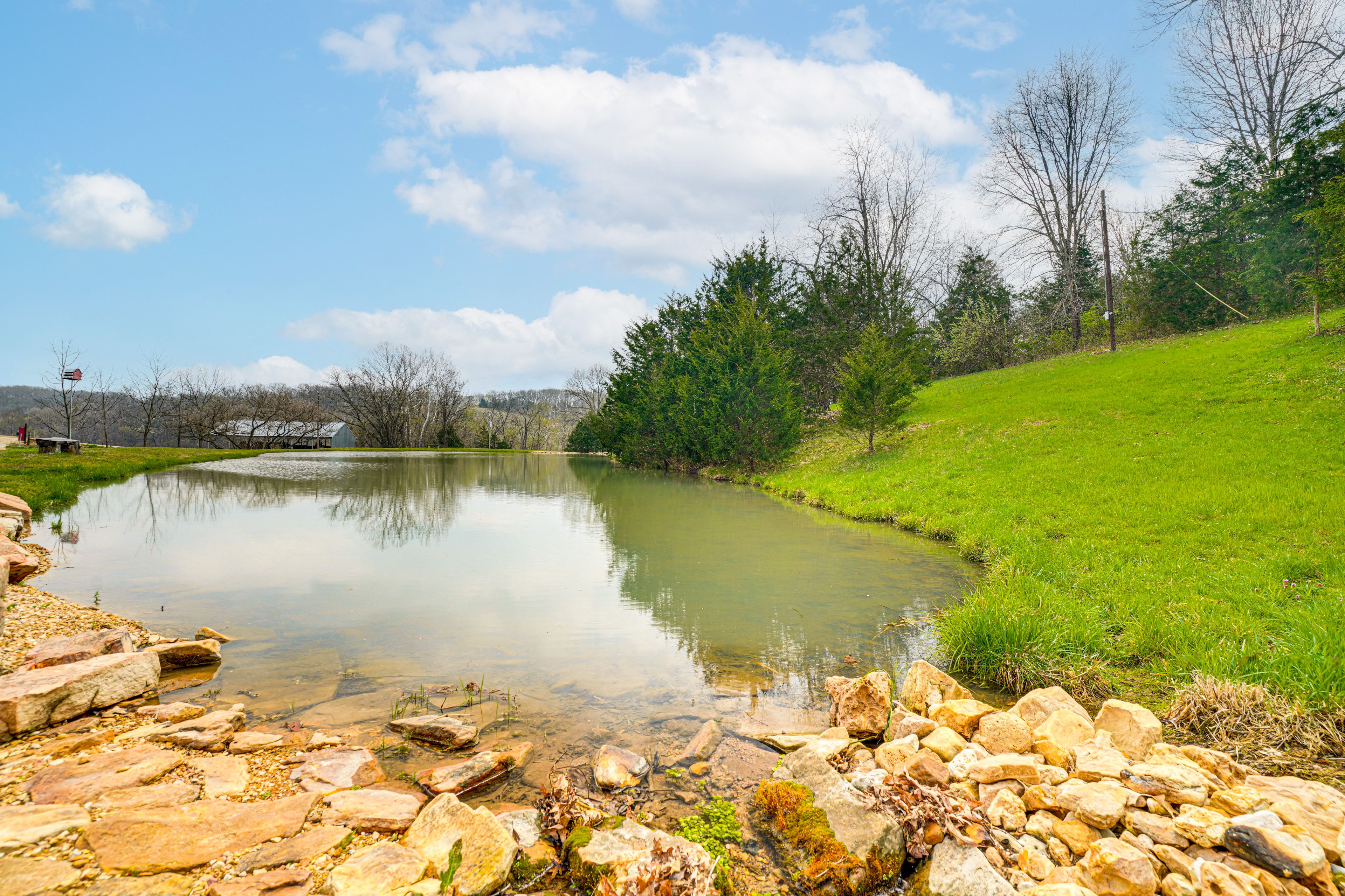 Property Exterior | 3 Ponds & Creek On-Site | Kayaks & Canoes
