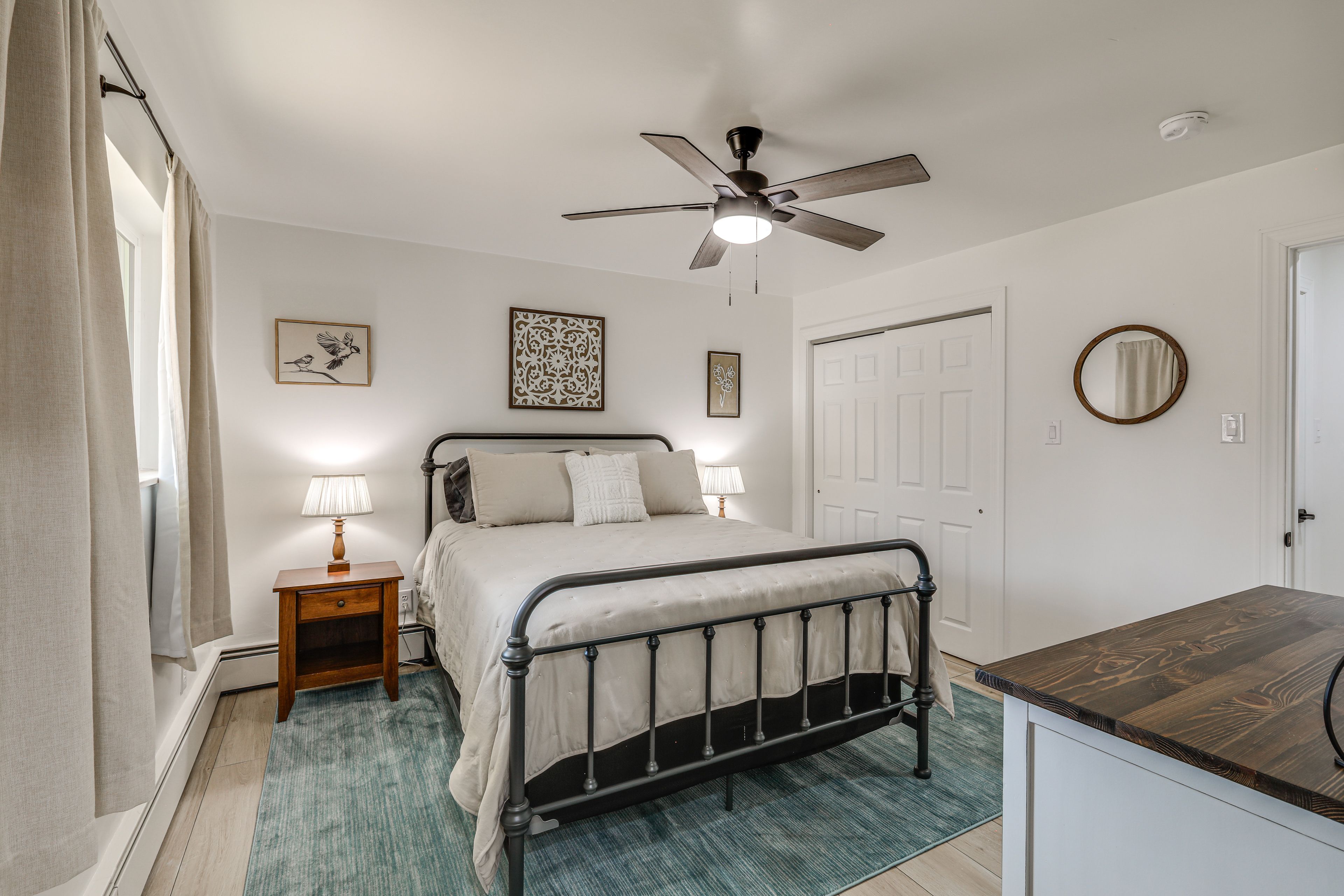 Bedroom 4 | Queen Bed | Smart TV