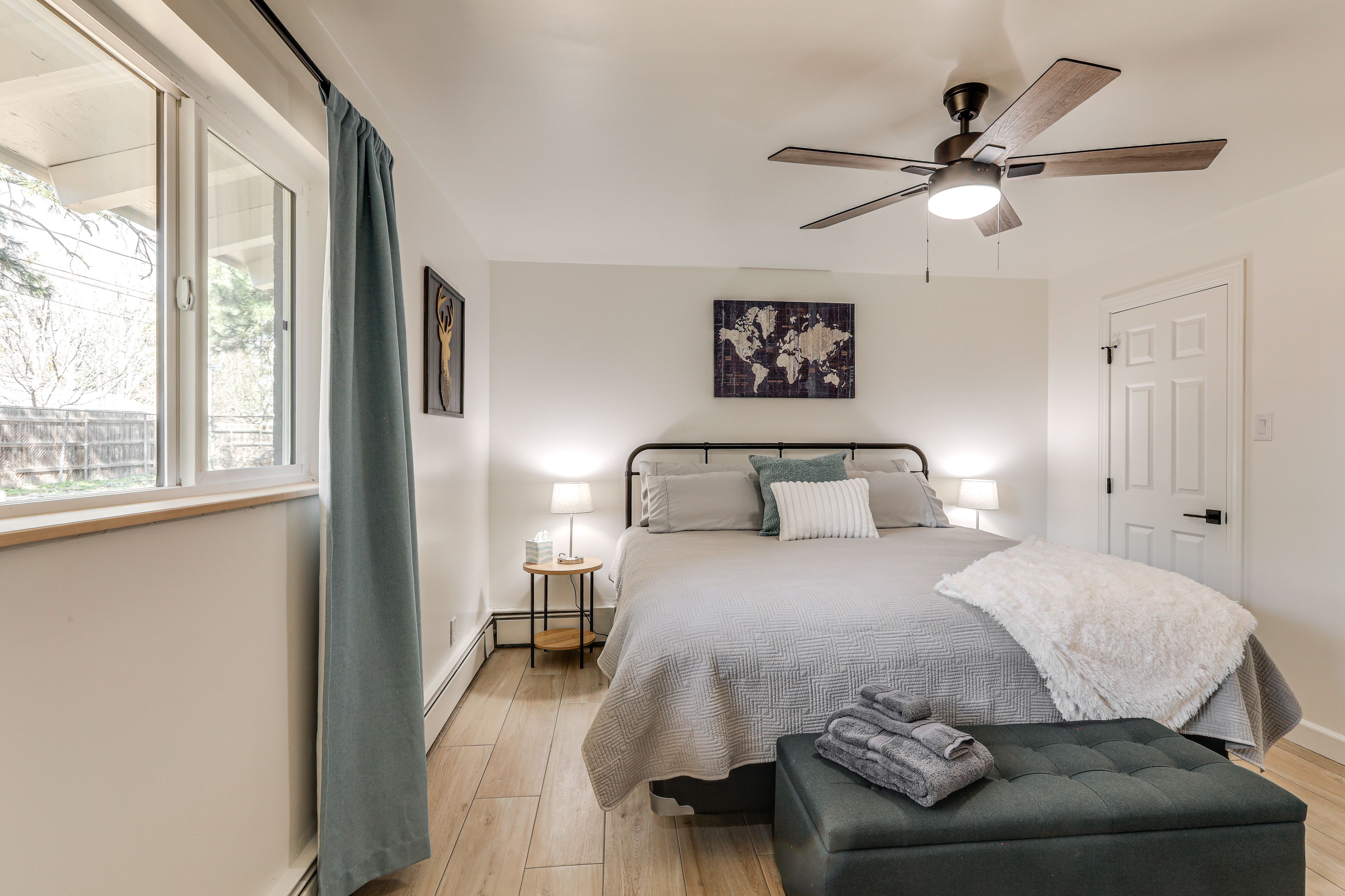 Bedroom 2 | King Bed | Smart TV