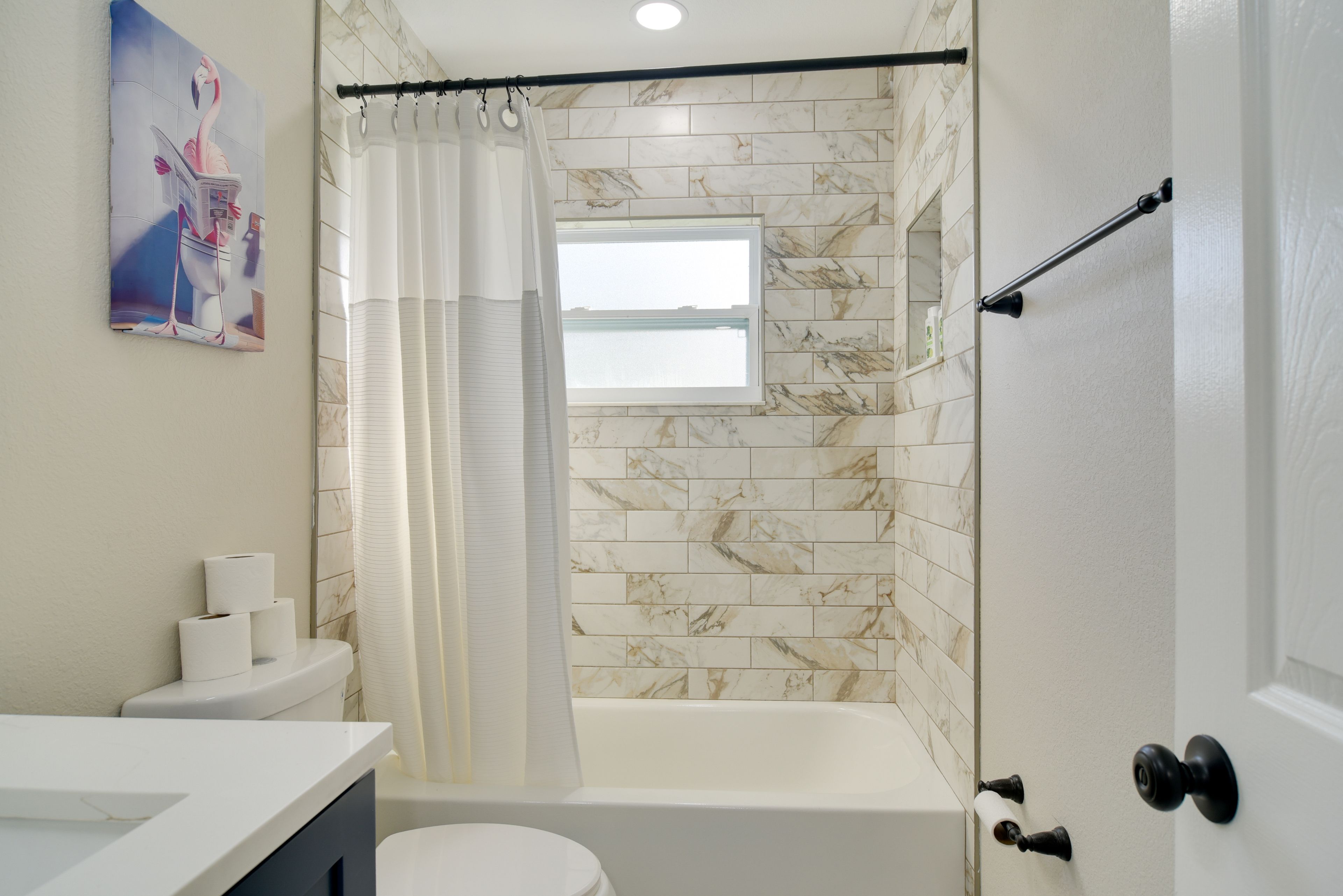 Full Bathroom
