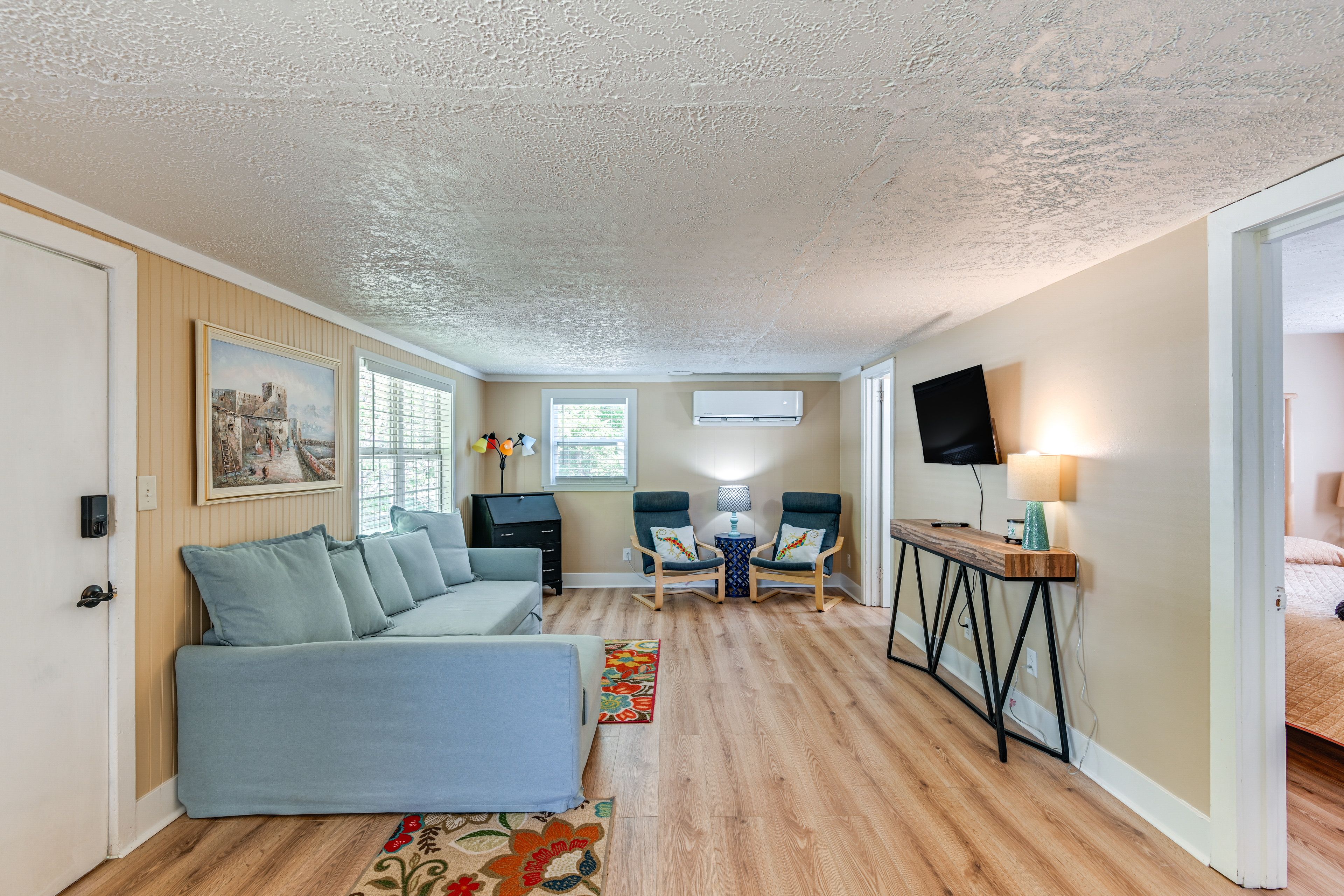 Living Room | Full Sleeper Sofa | Free WiFi | Mini-Split A/C & Heating