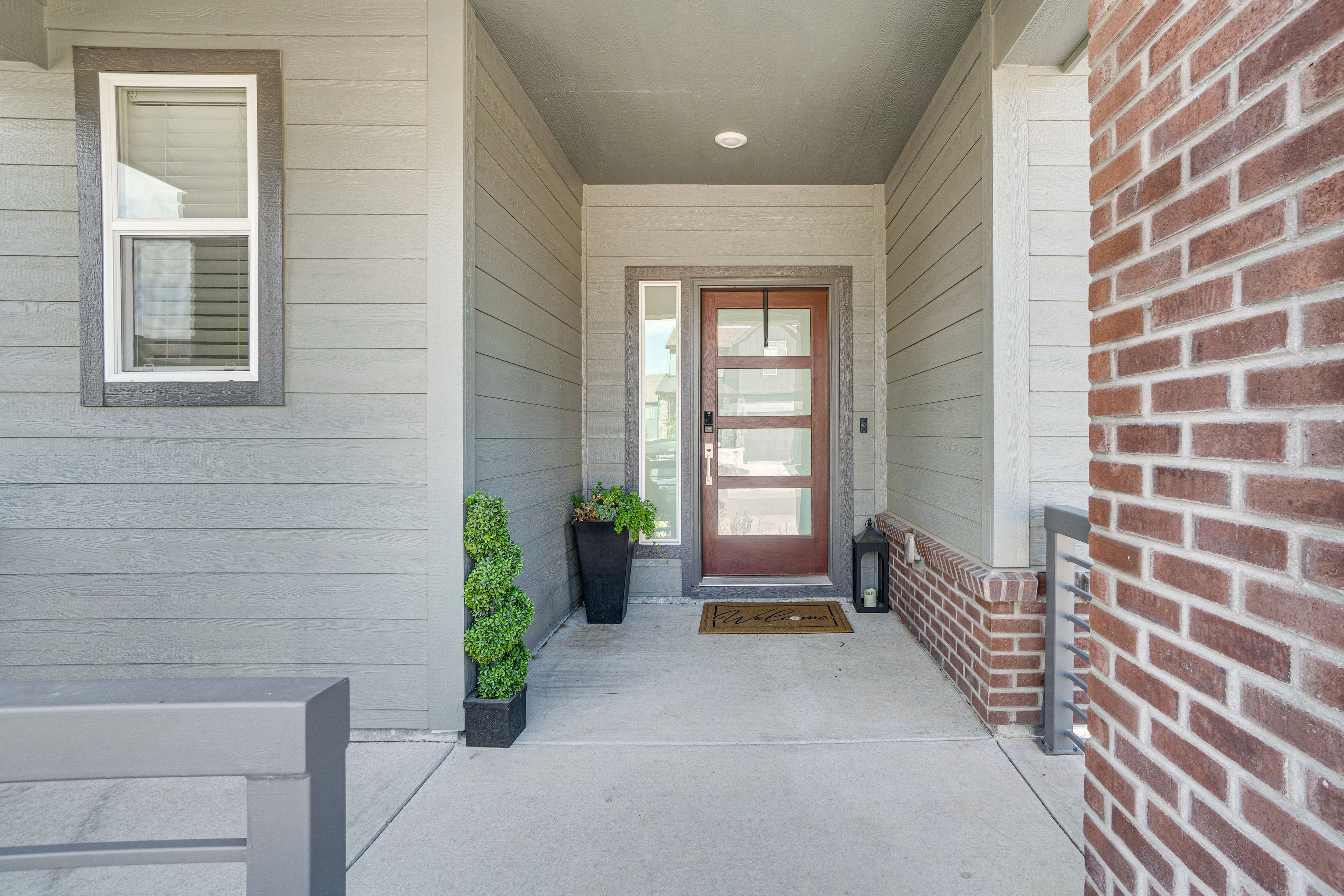 House Exterior | Keyless Entry