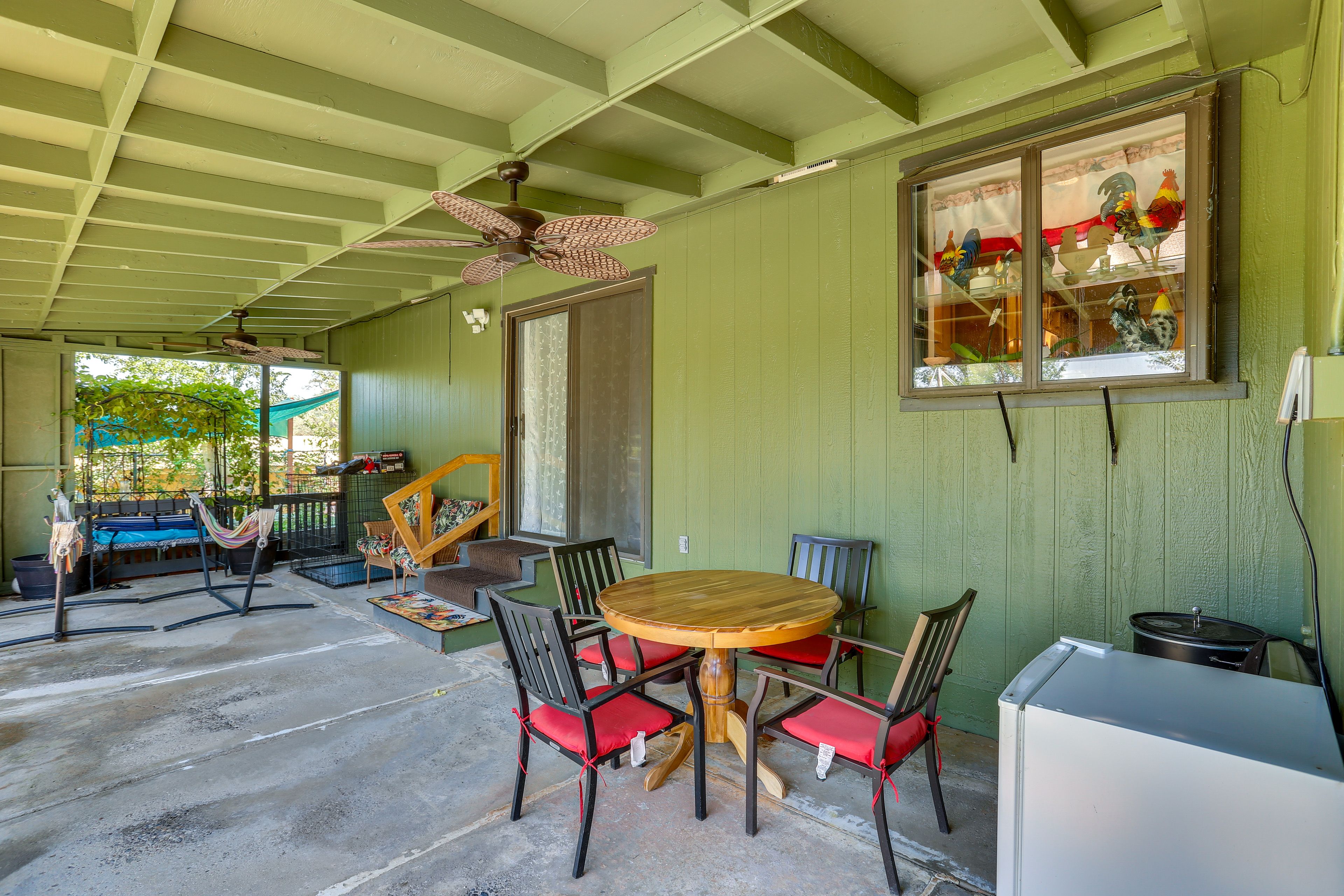 Private Patio | Outdoor Seating