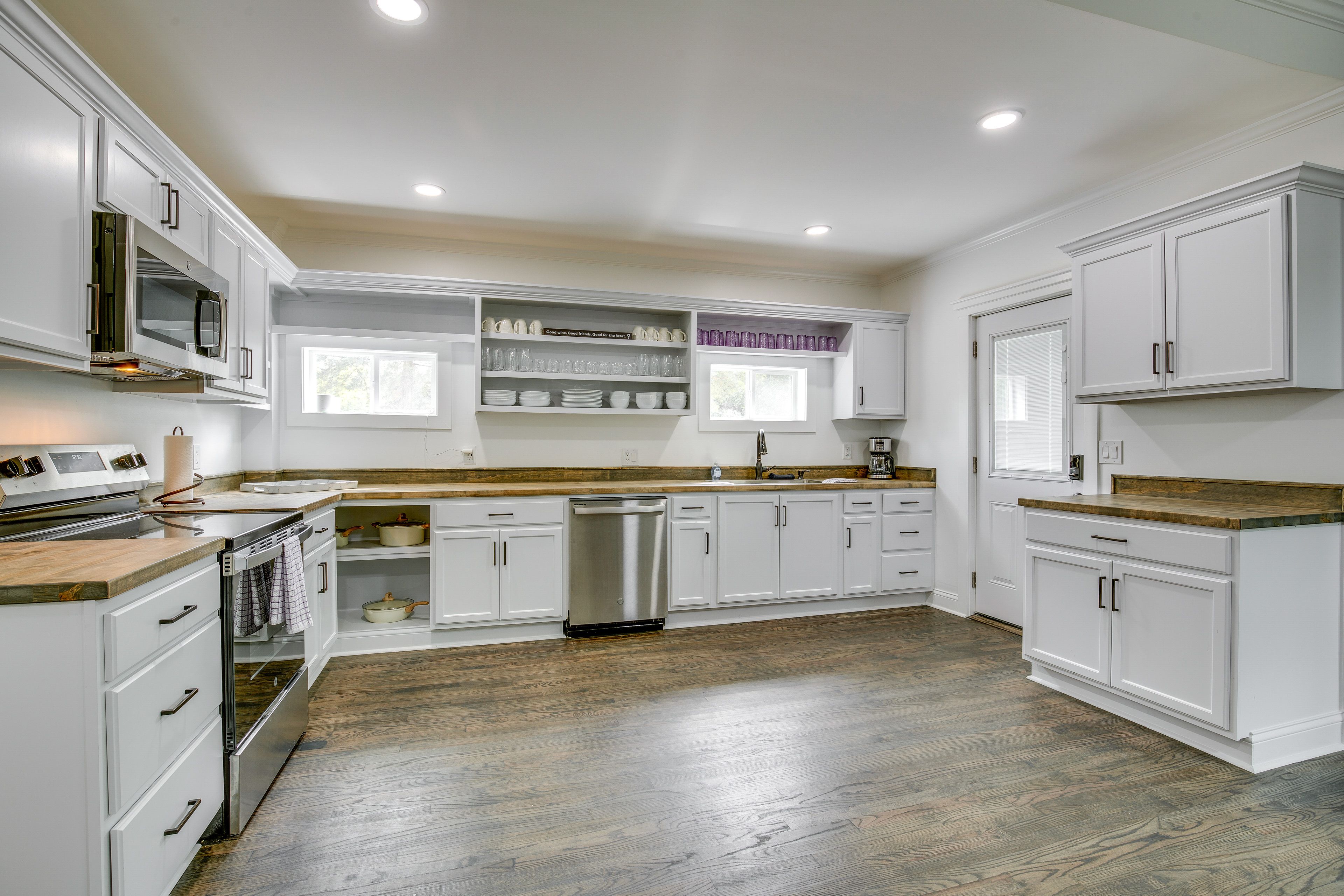 Kitchen | 1st Floor | Toaster