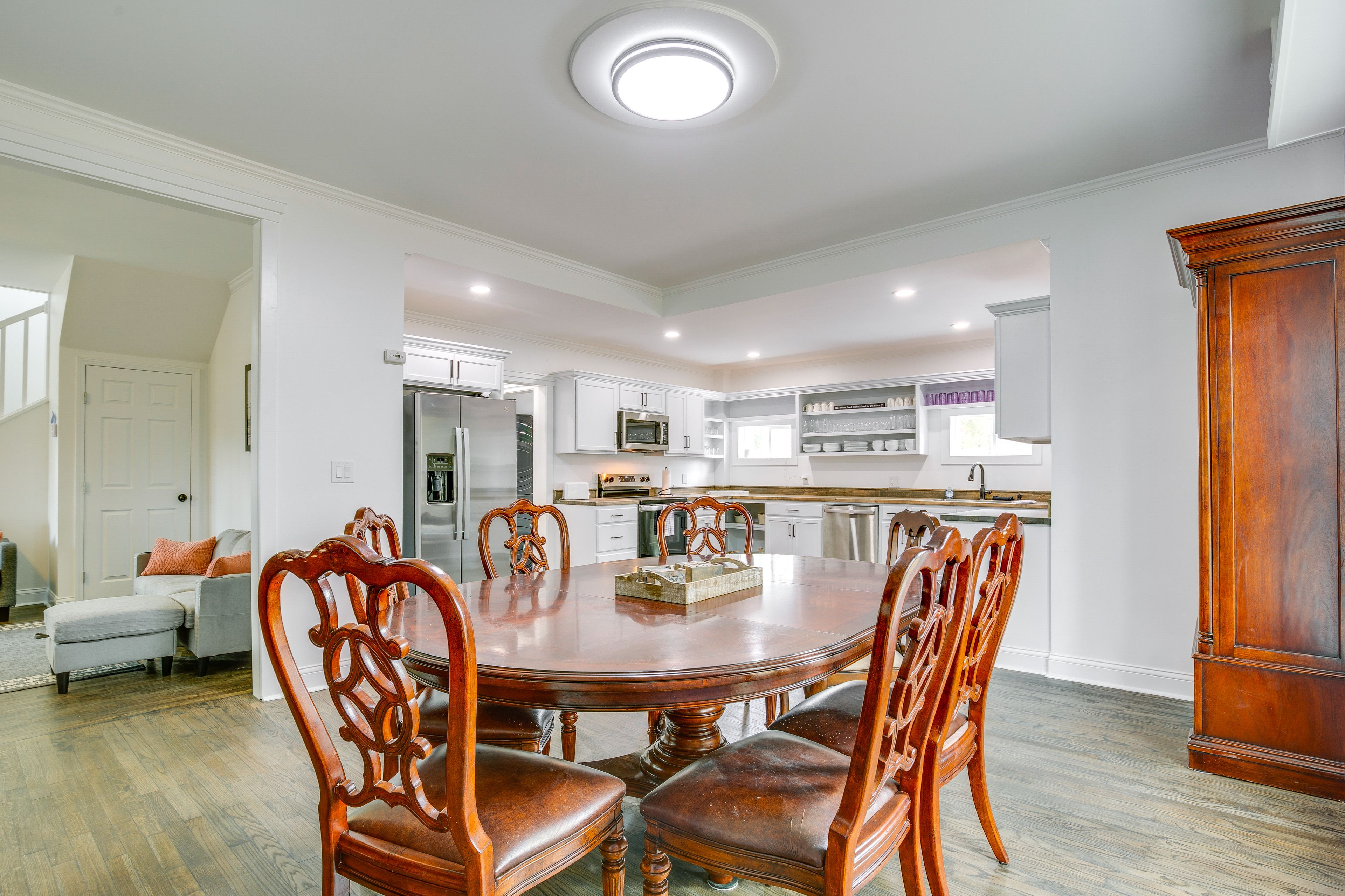 Holt Vacation Rental | 4BR | 2BA | 2 Steps Required | 2,300 Sq Ft