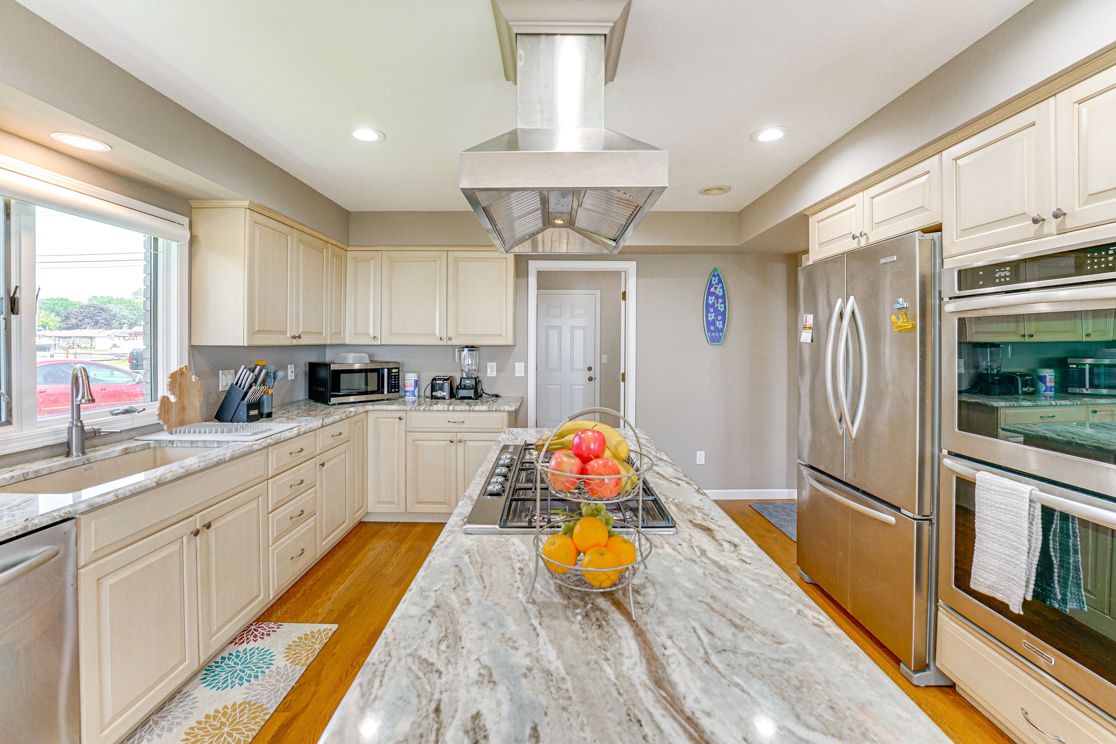 Kitchen | Dishwasher | Drip Coffee Maker