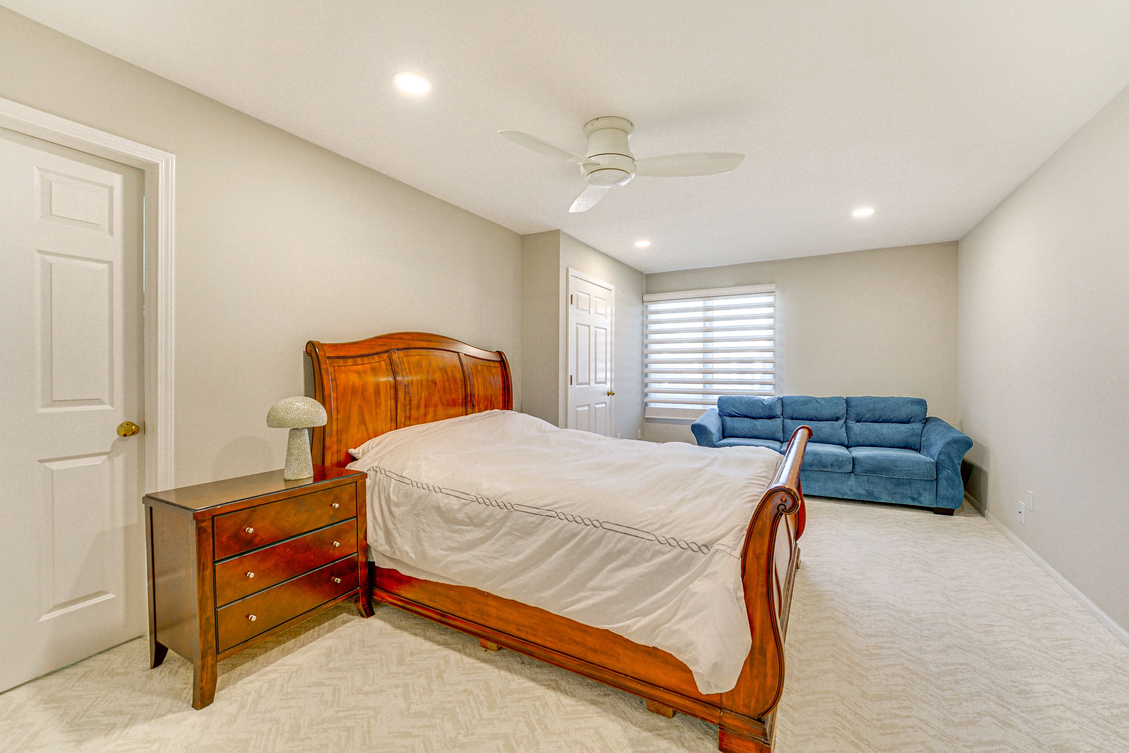 Bedroom Suite 2 | Queen Bed | Queen Sleeper Sofa