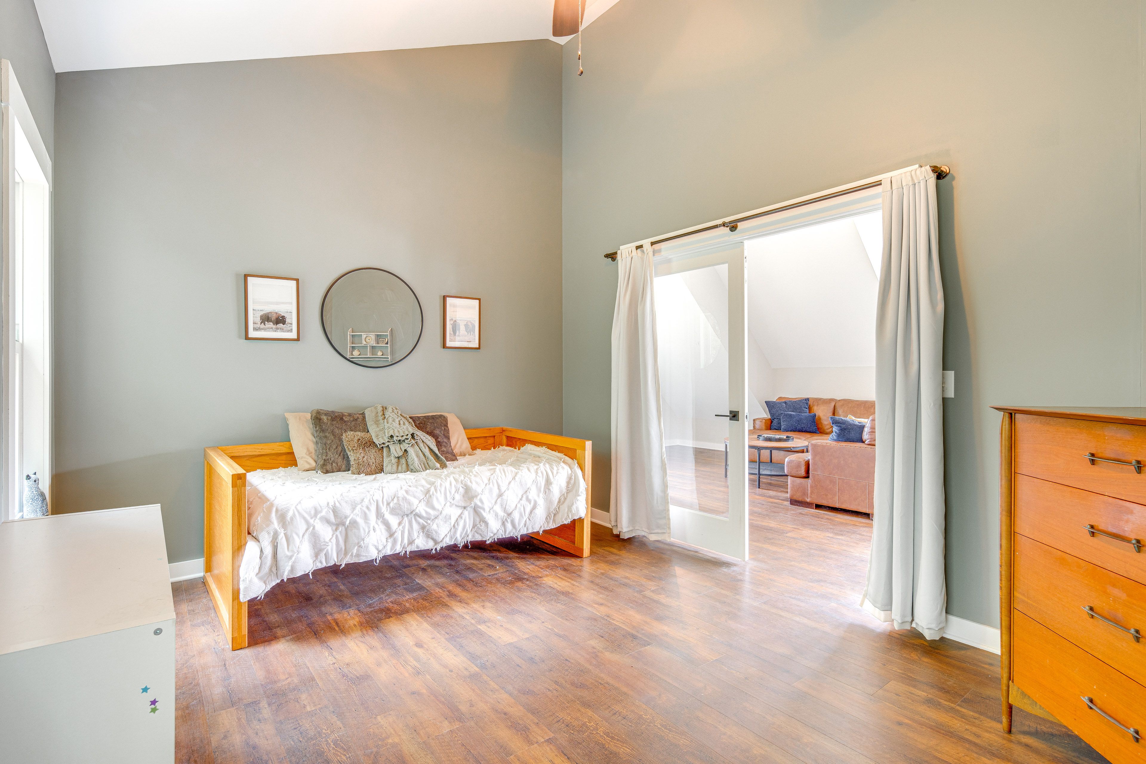 Bedroom 2 | Twin Daybed