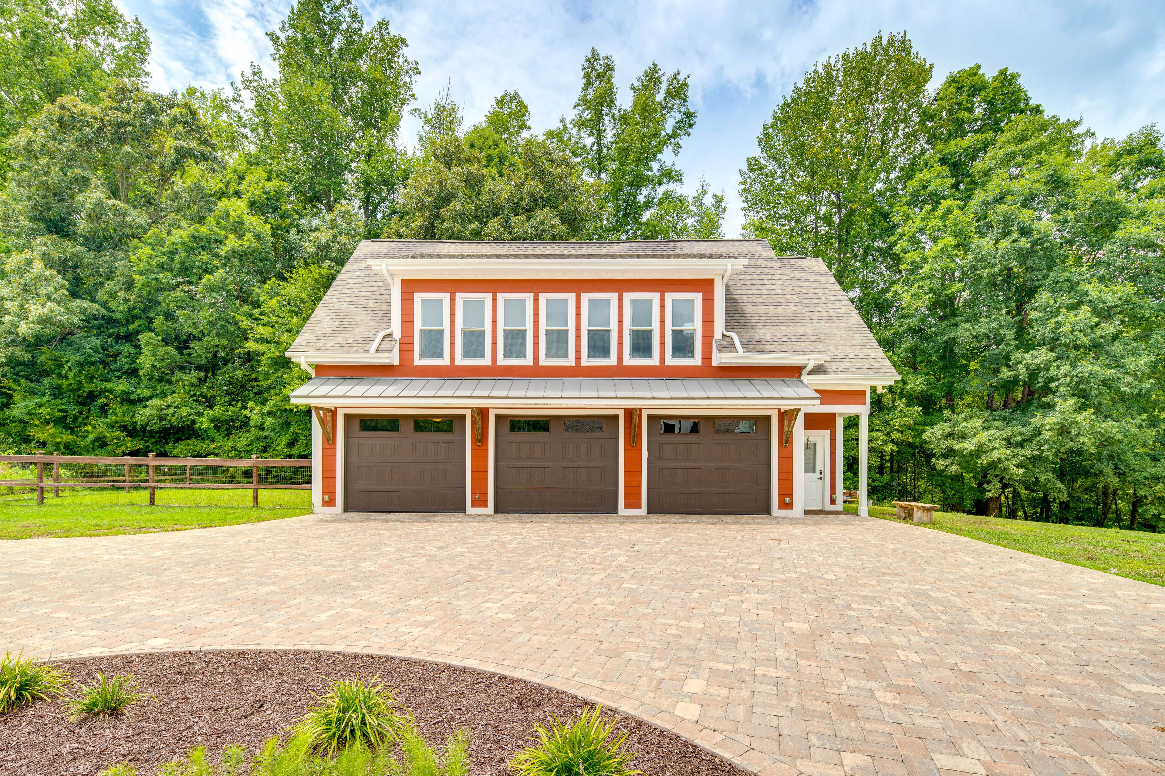 Travelers Rest Vacation Rental | 2BR | 1.5BA | Stairs Required | 1,000 Sq Ft