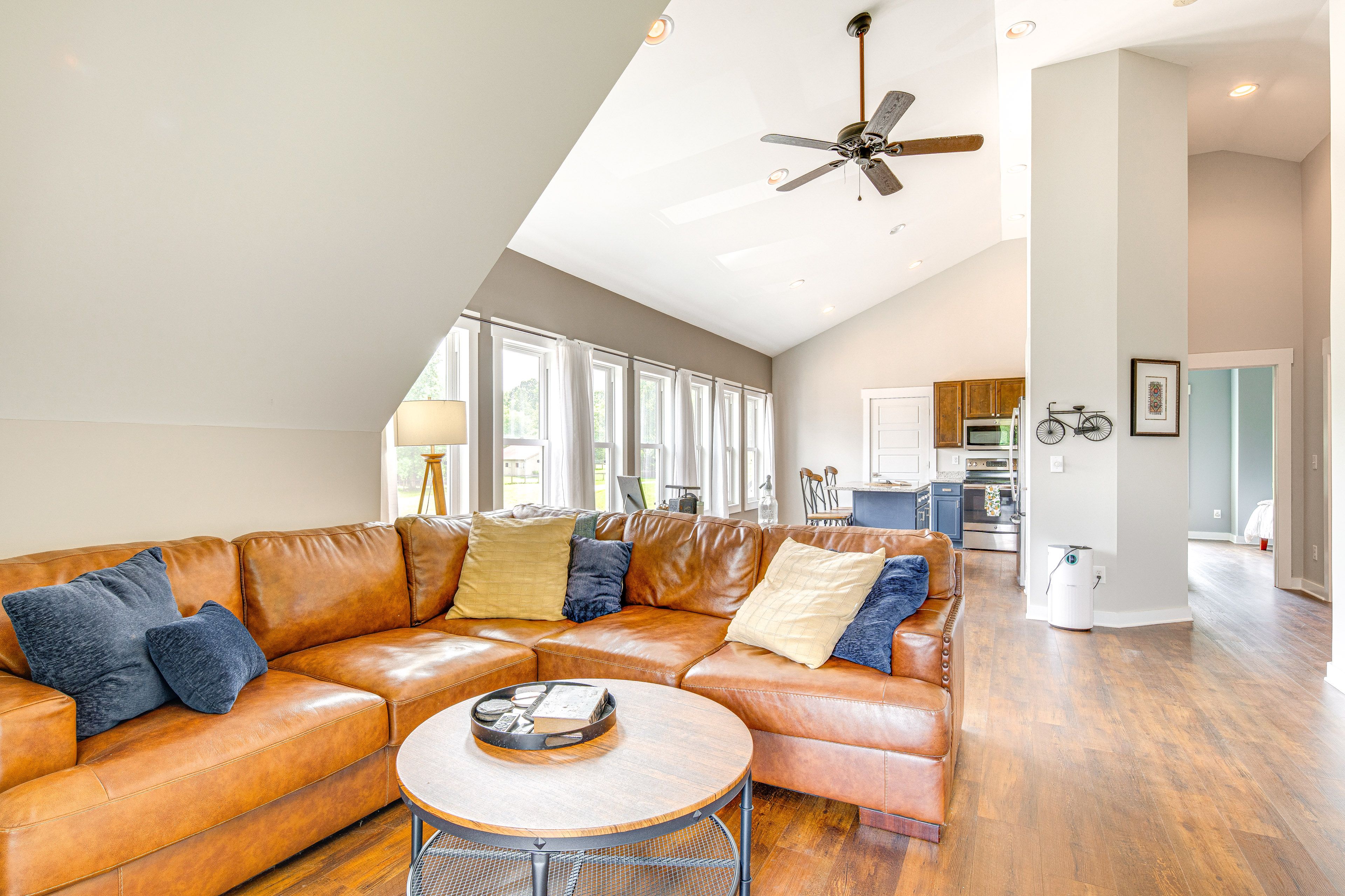 Living Room | Single-Story Apartment | Central A/C & Heating