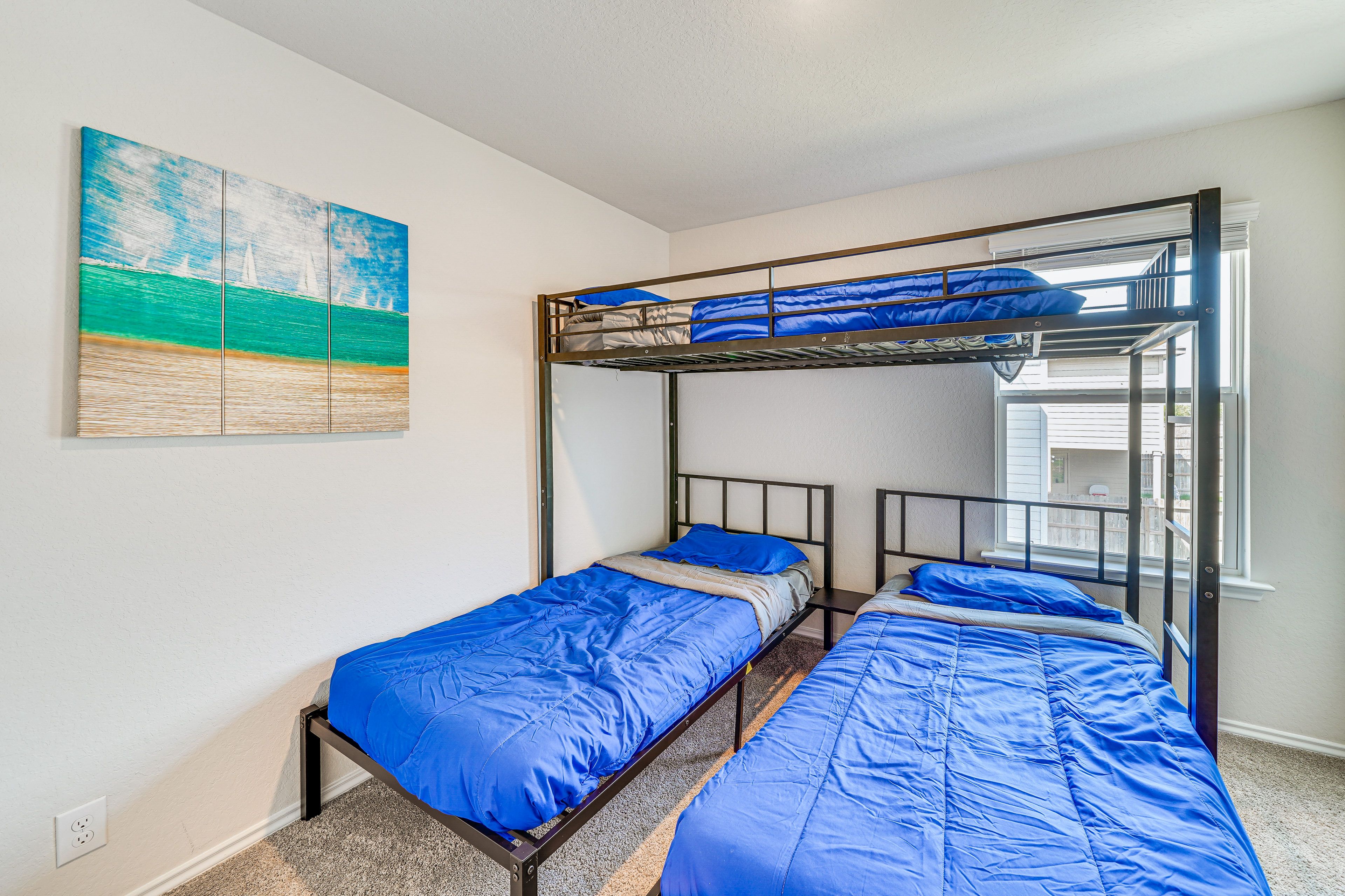 Bedroom 2 | 2 Twin Beds | Lofted Twin Bed | 2nd Floor