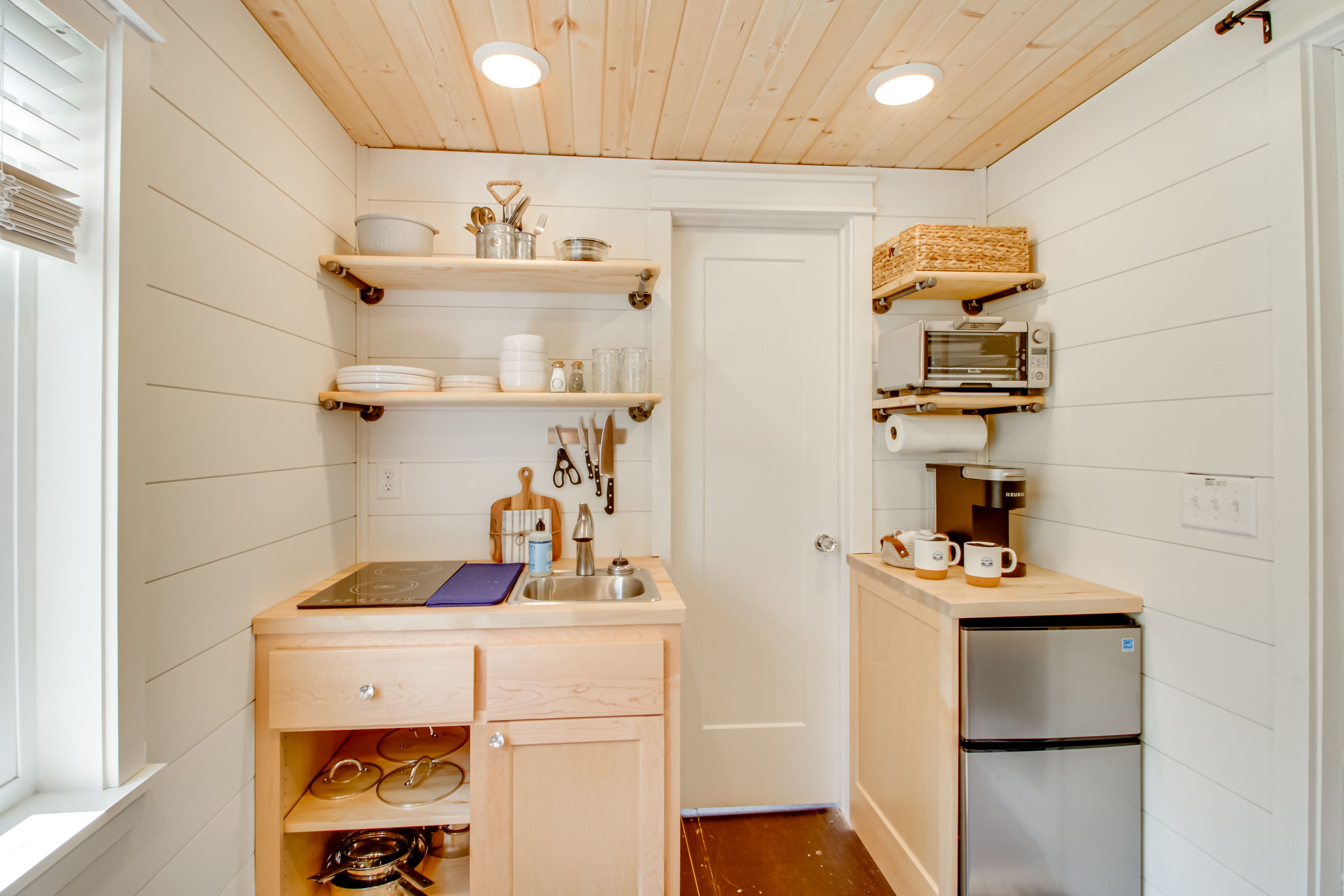 Kitchenette | Cooking Basics | Keurig Coffee Maker