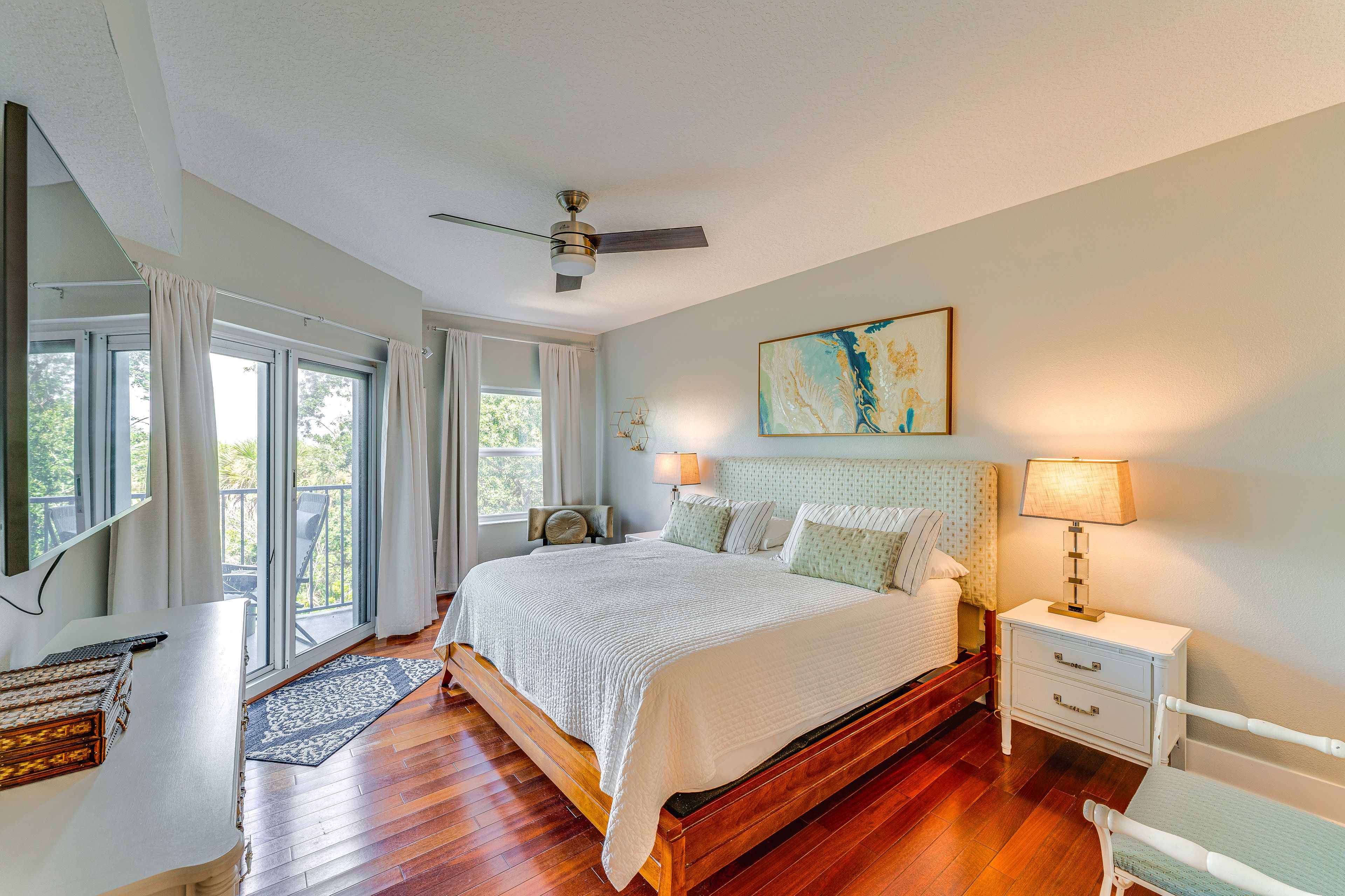 Bedroom 1 | King Bed | Smart TV | Balcony Access