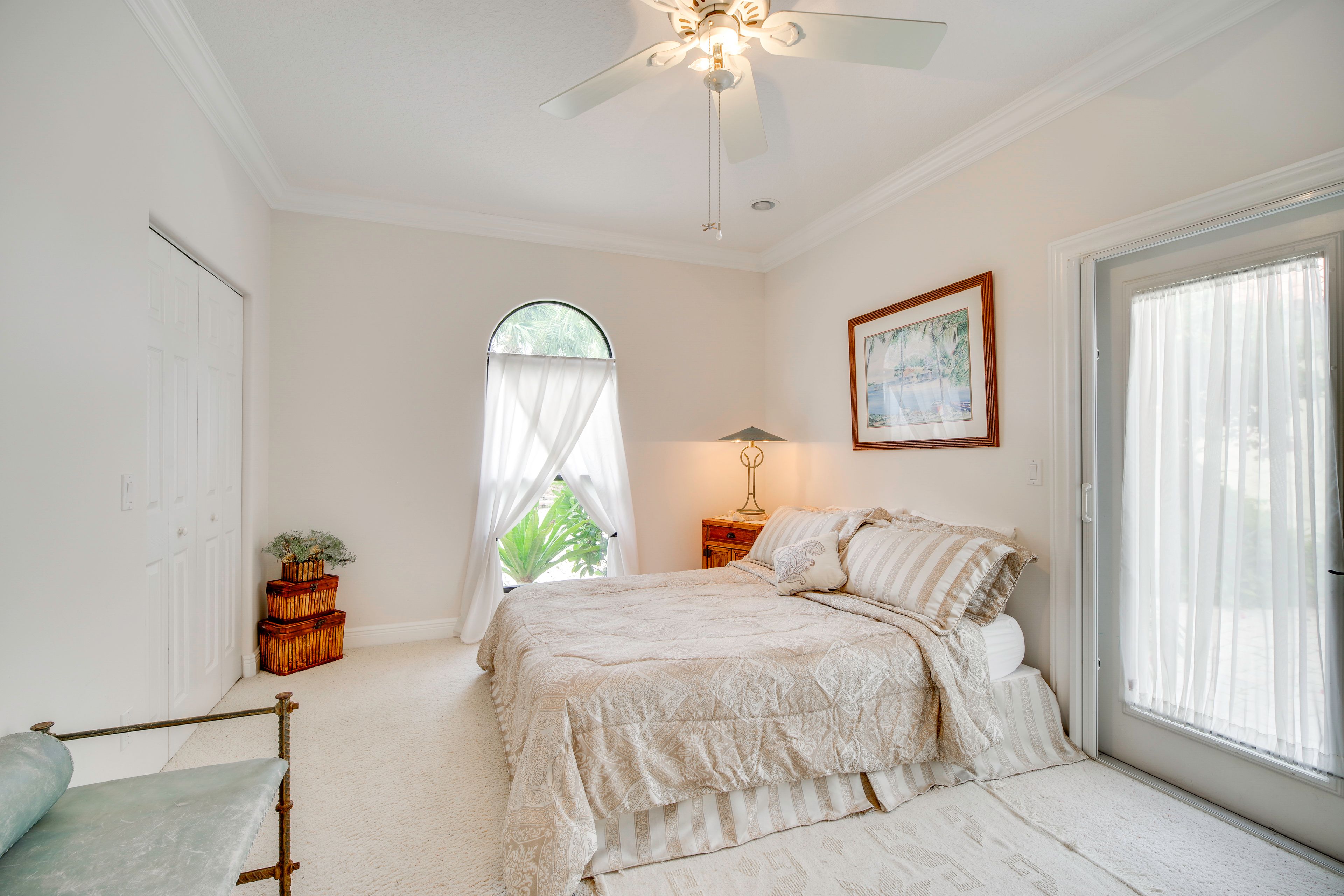 Bedroom 3 | Queen Bed