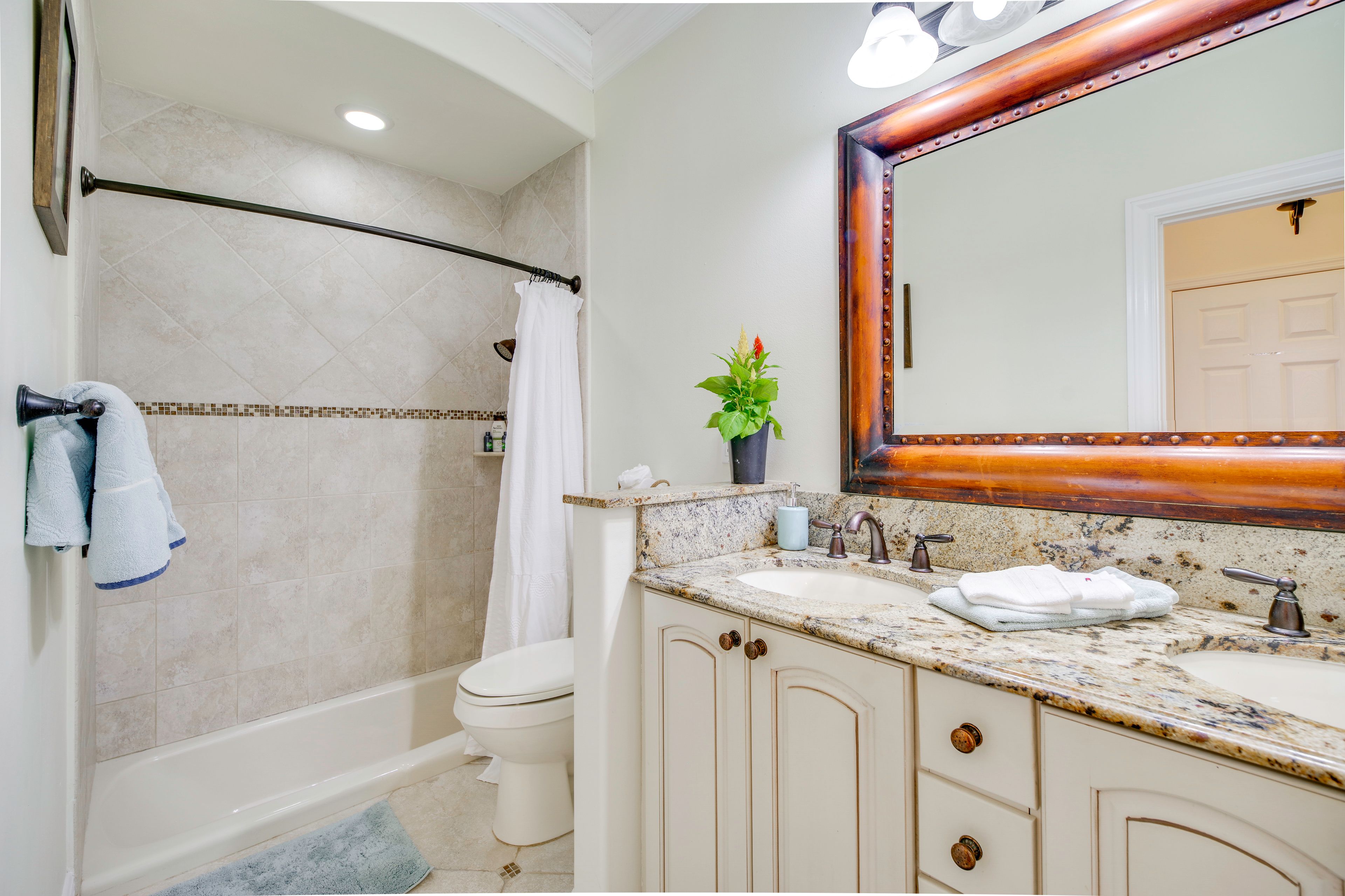 Full Bath