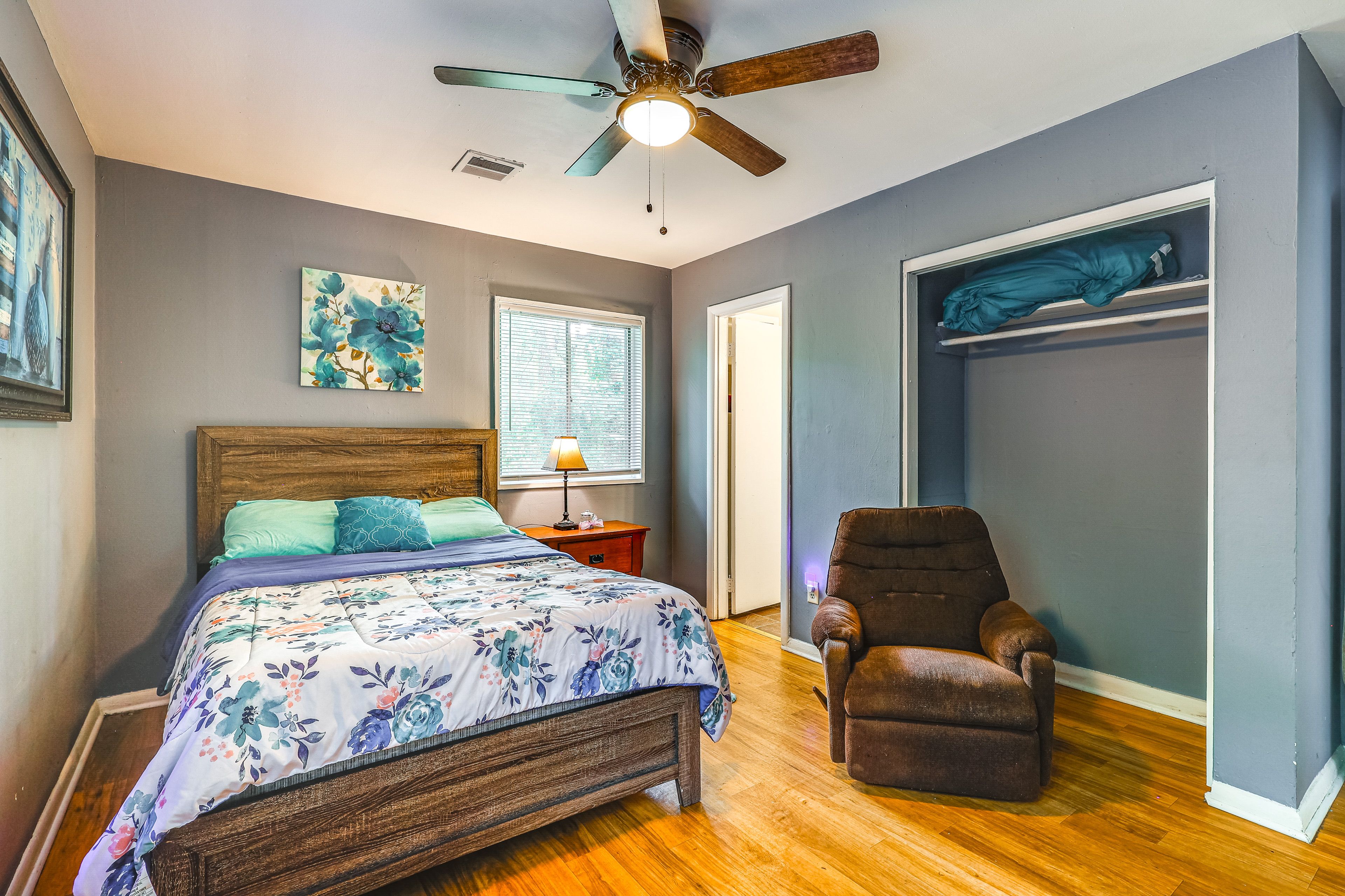 Bedroom 1 | Full Bed | Linens Provided