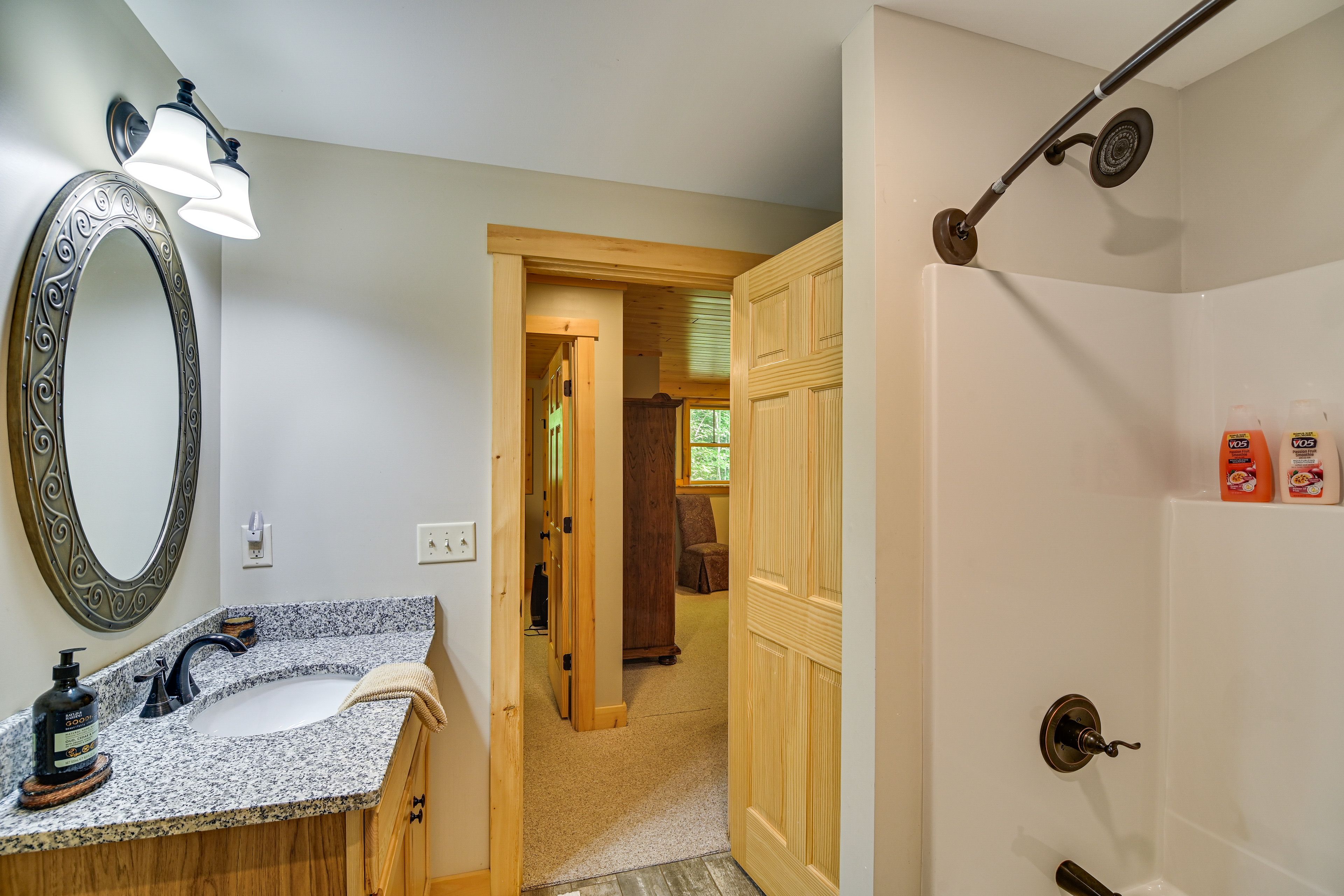 Full Bathroom | Lower Level | Hair Dryer