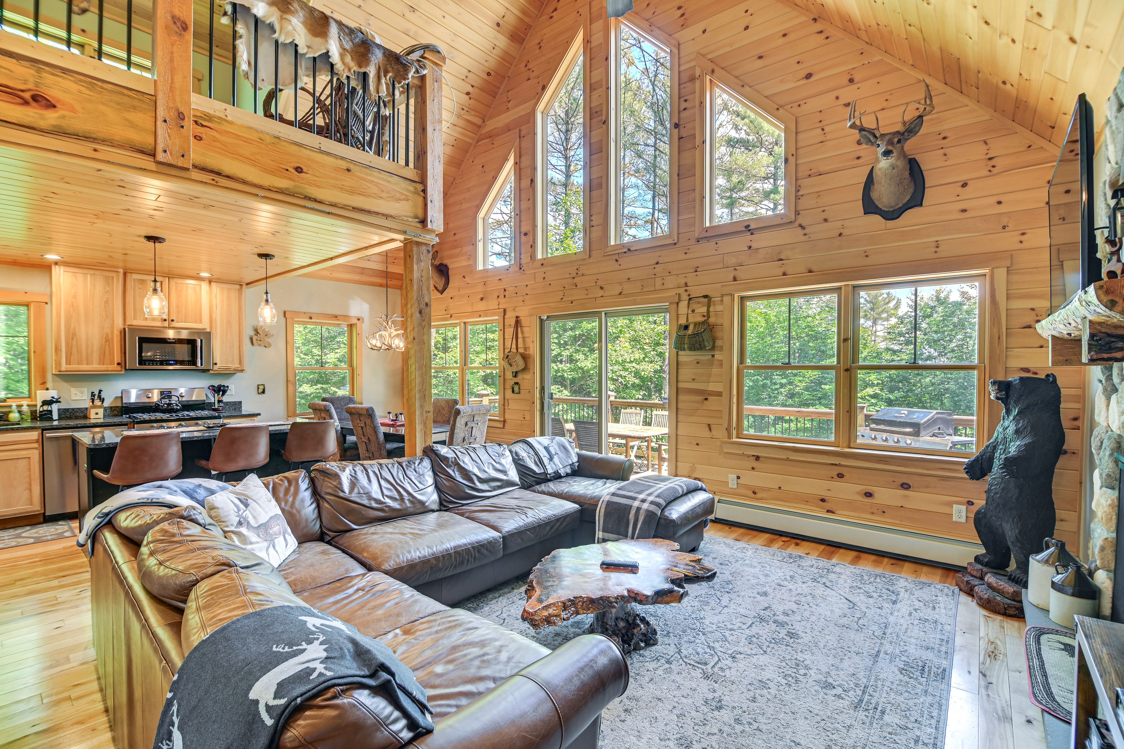 Living Room | Main Level | Smart TV | Gas Fireplace