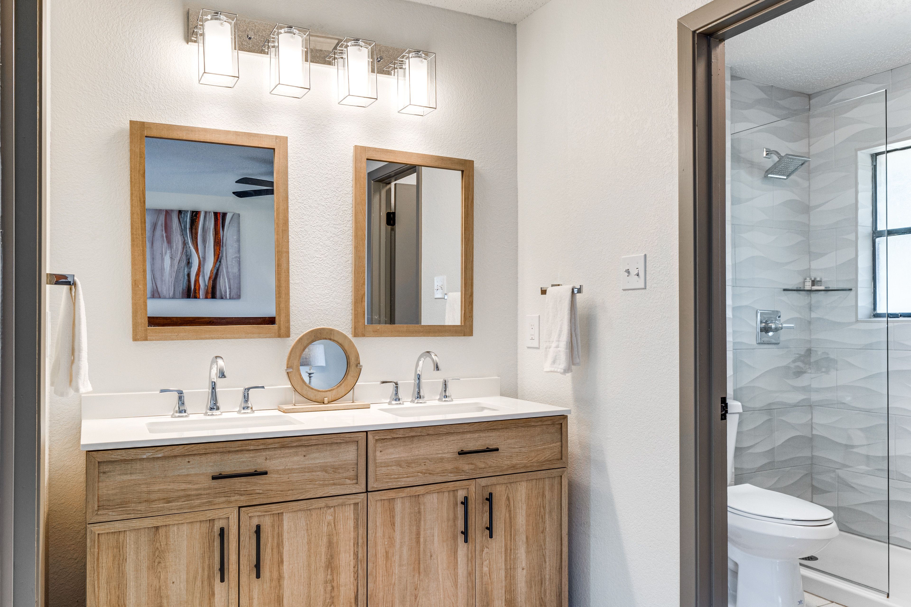 En-Suite Bathroom | Complimentary Toiletries
