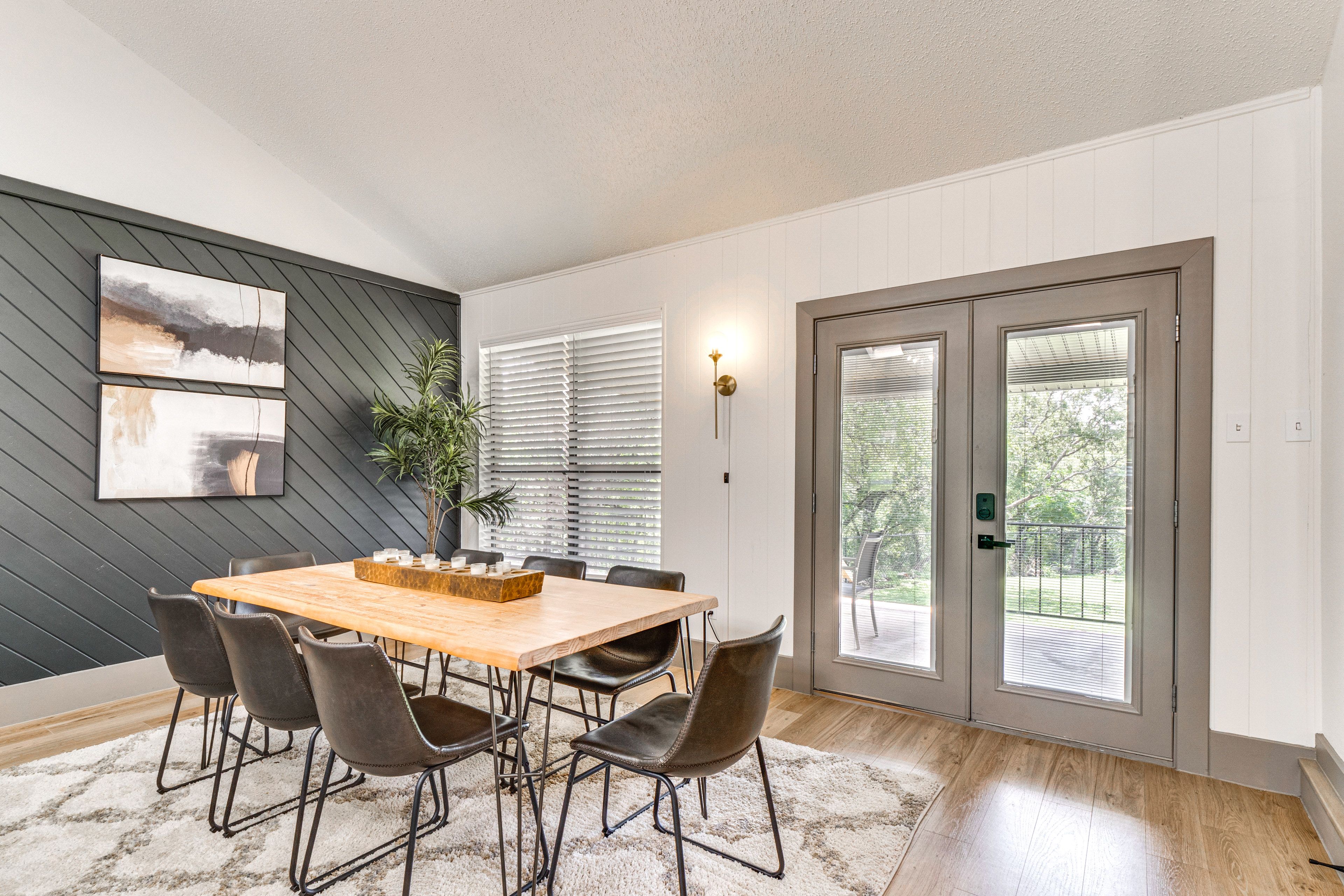 Dining Area | Dishware/Flatware Provided | Access to Deck
