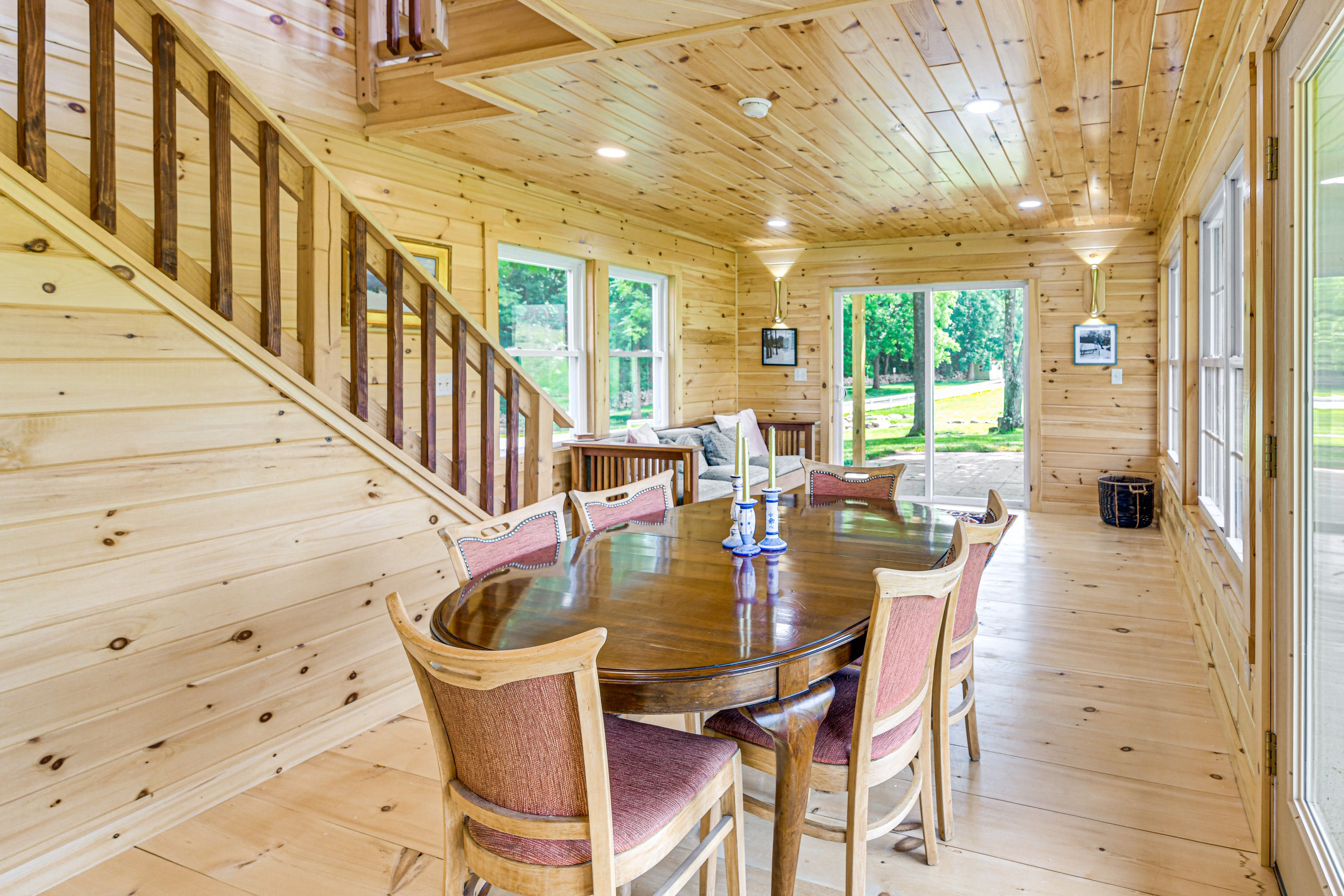 Dining Area | Dishware & Flatware Provided | 1st Floor
