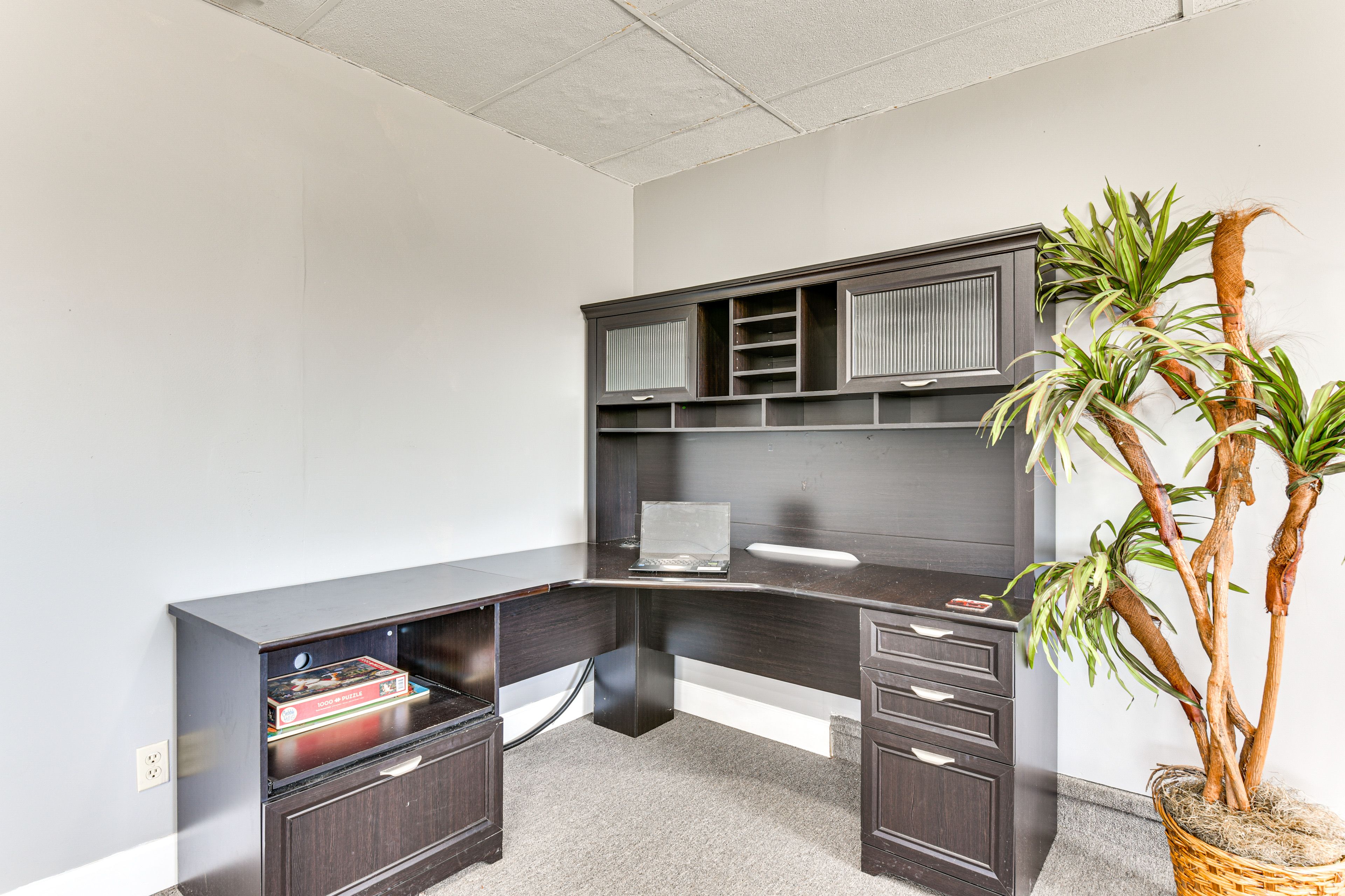 Office Area | Work Desk