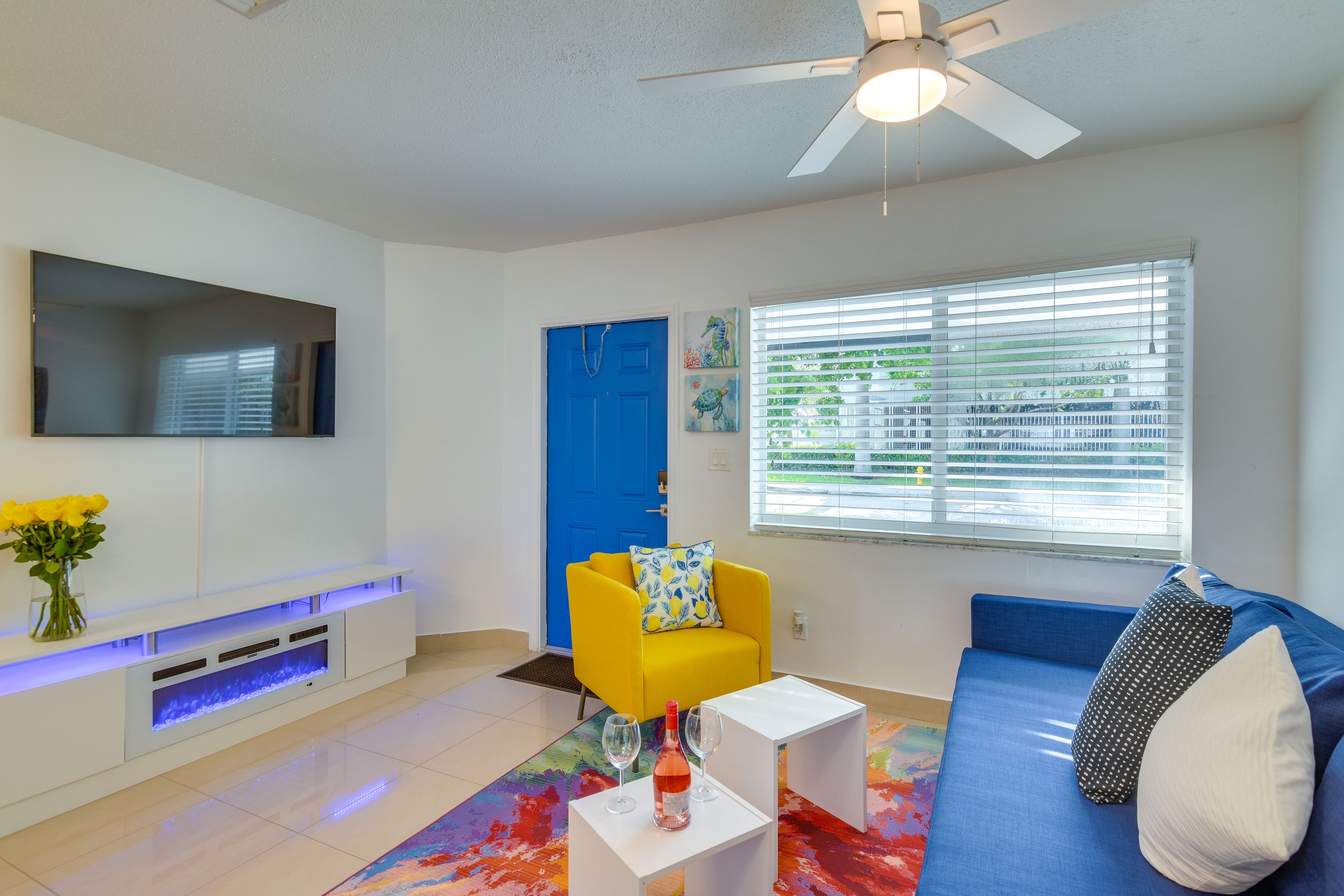 Hallandale Beach Vacation Rental | 1BR | 1BA | 500 Sq Ft | 2 Steps to Enter