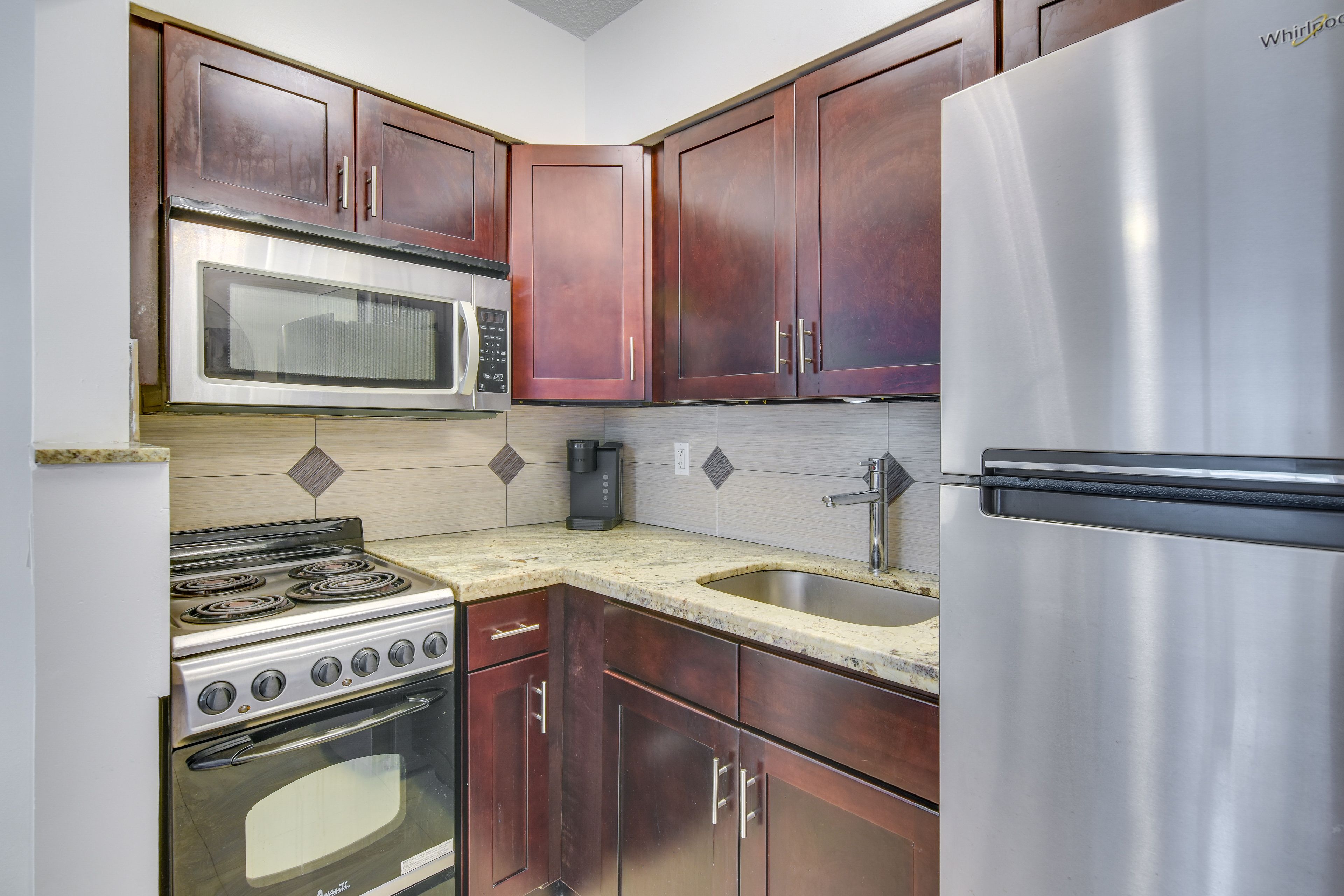 Kitchen | Keurig Coffee Maker | Toaster